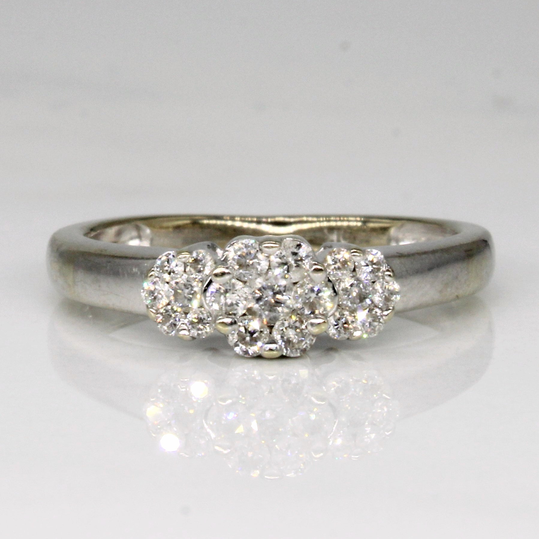 Diamond Cluster Ring | 0.20ctw | SZ 5 |