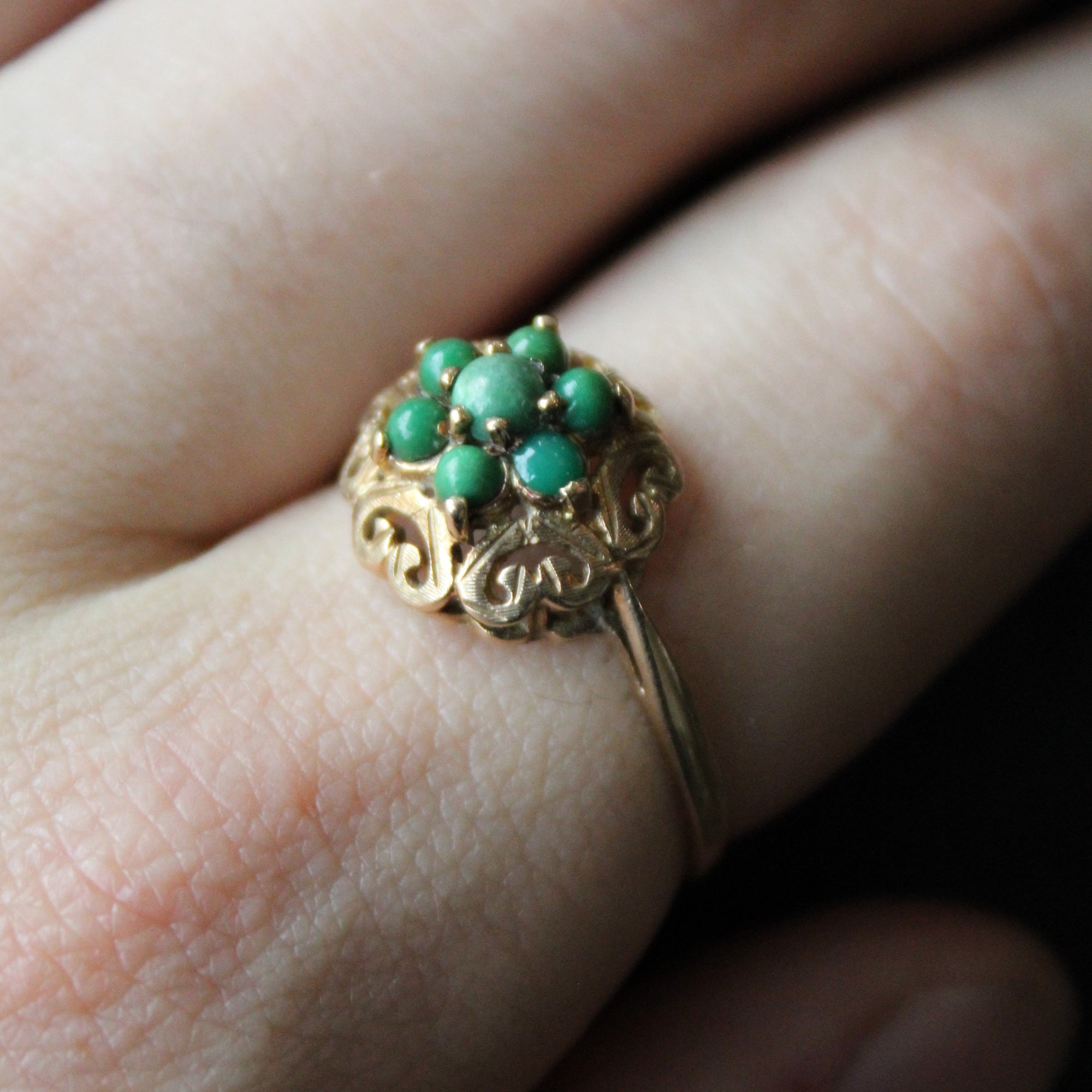 Ornate Turquoise Cluster Ring | 0.60ctw | SZ 10.5 |