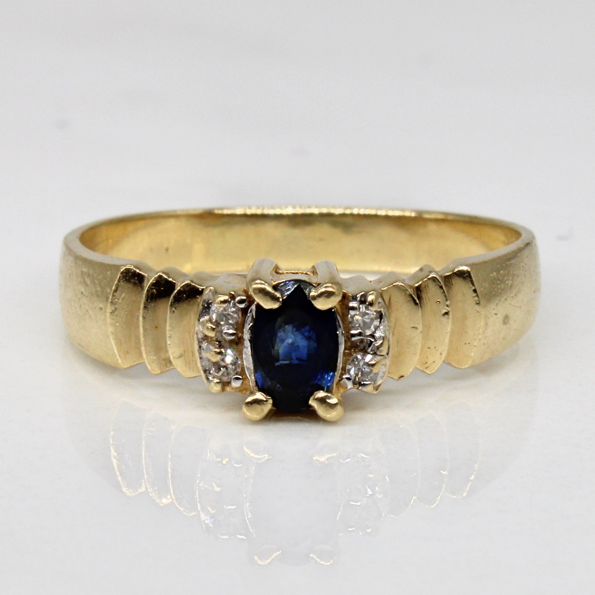 Sapphire & Diamond Cocktail Ring | 0.25ct, 0.02ctw | SZ 7.5 |