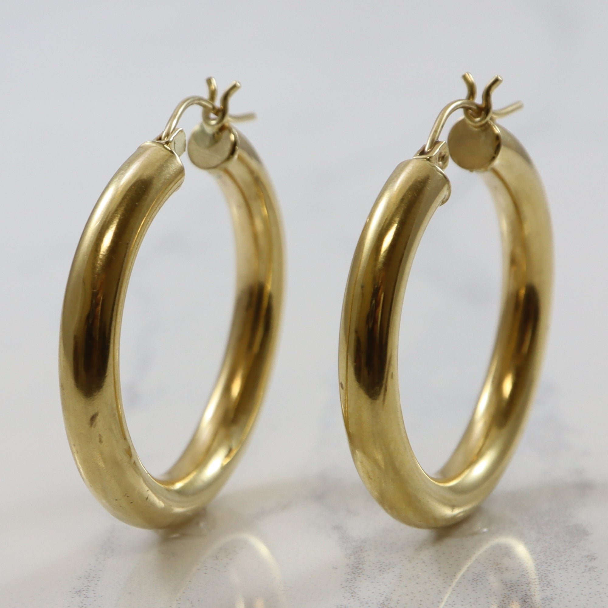 Yellow Gold Hoop Earrings |