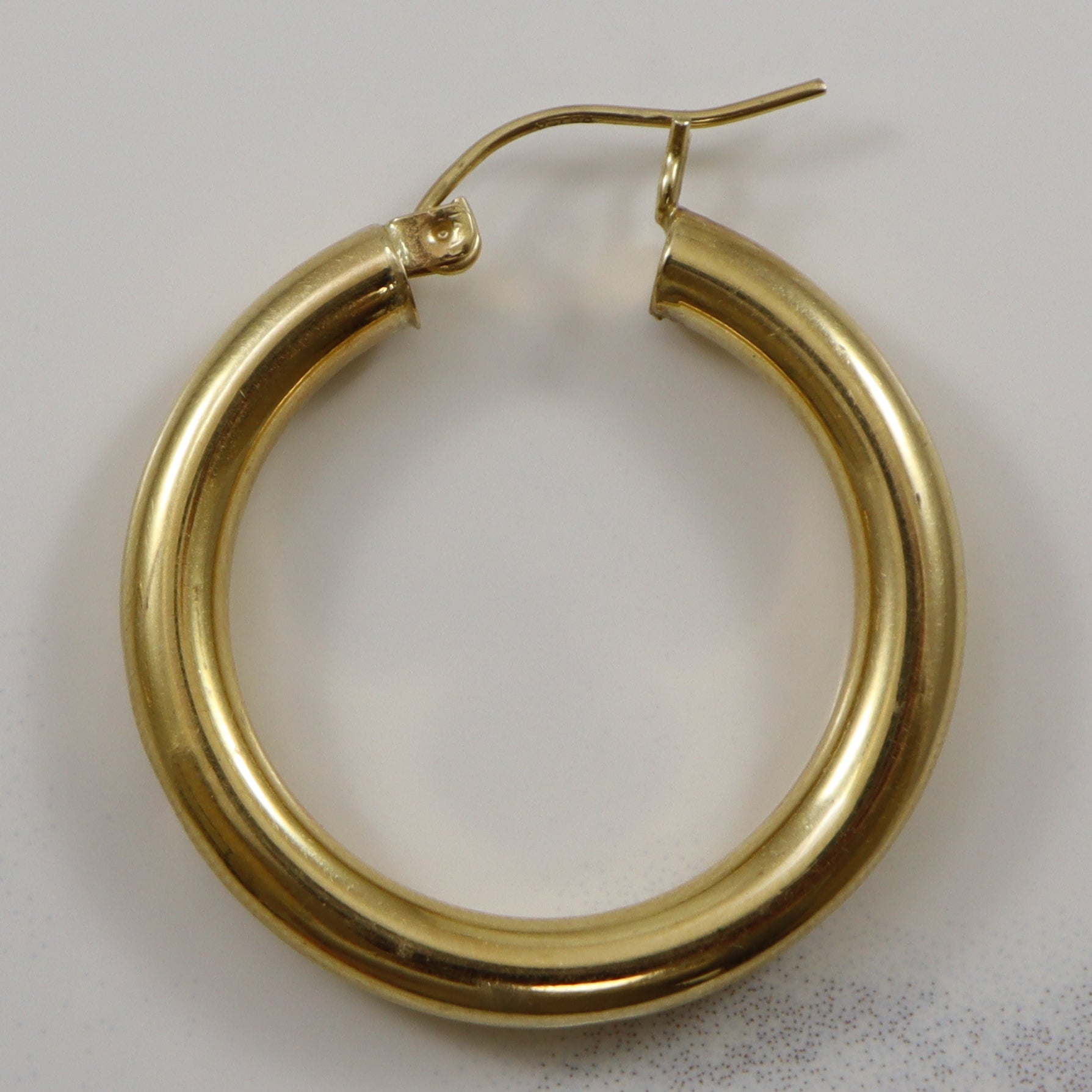 Yellow Gold Hoop Earrings |