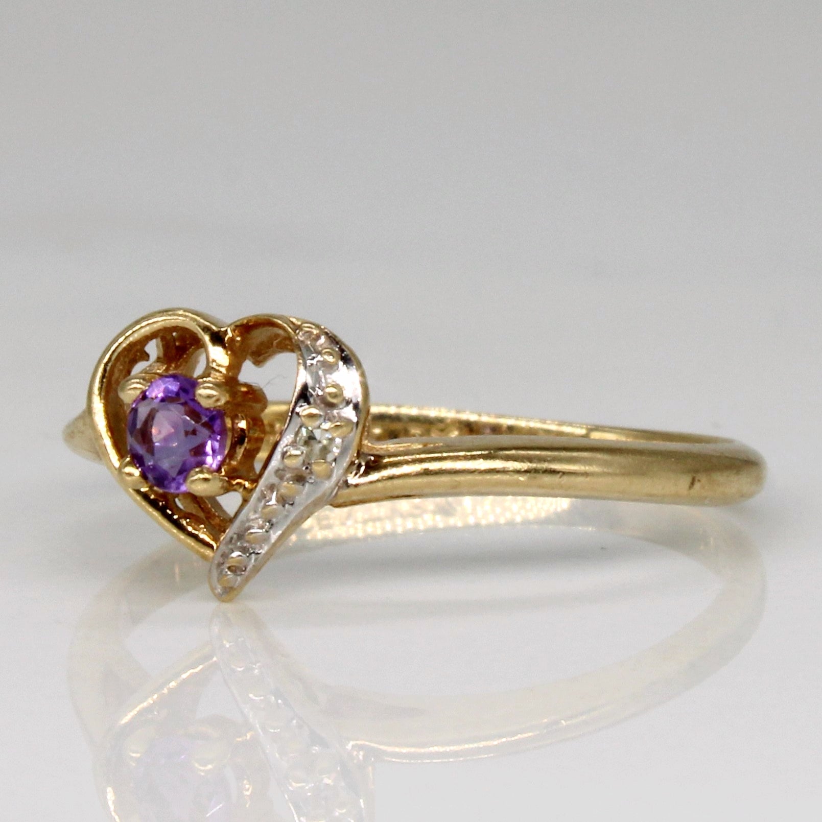 Amethyst & Diamond Heart Ring | 0.07ct, 0.01ct | SZ 6.25 |