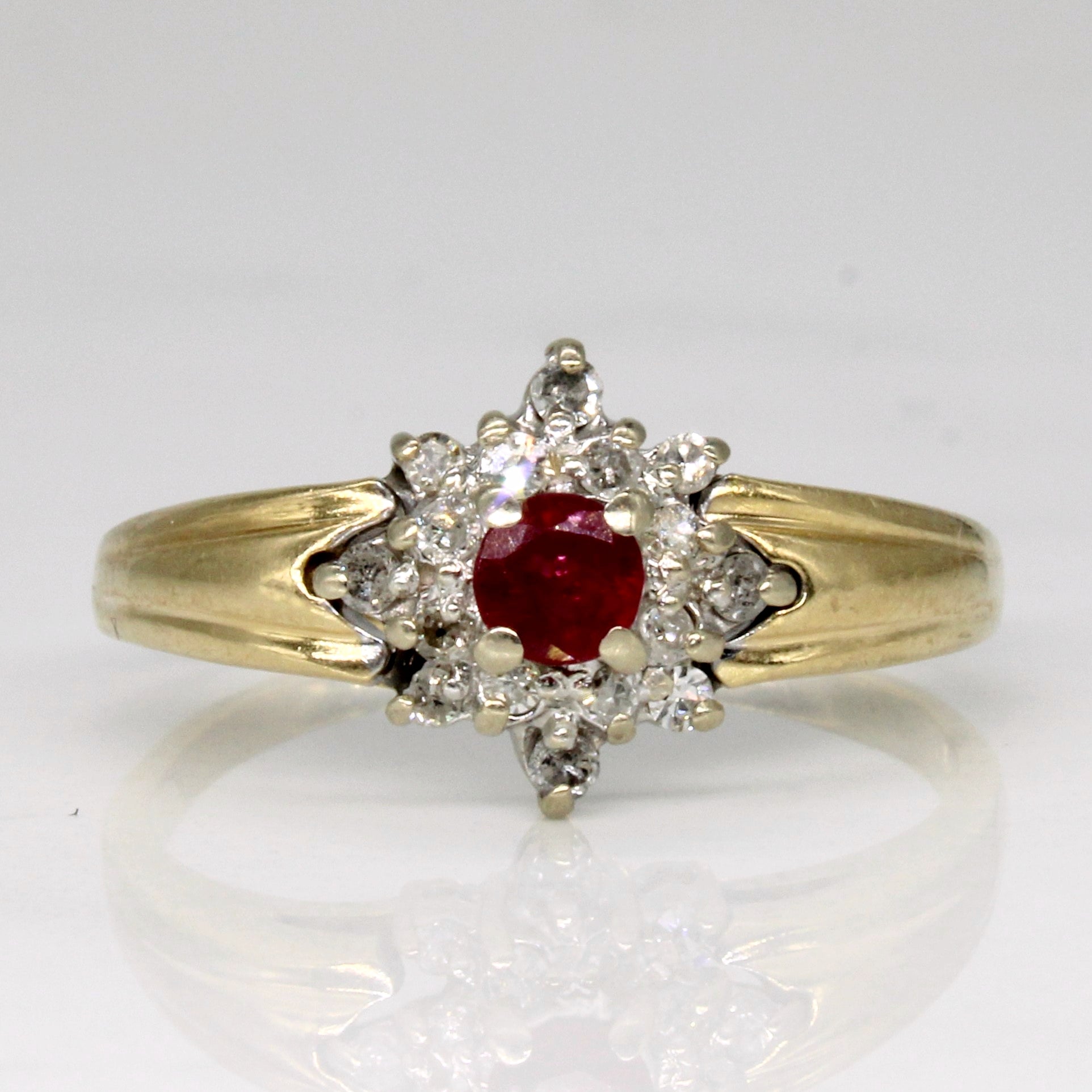 Ruby & Diamond Cluster Ring | 0.17ct, 0.16ctw | SZ 8 |