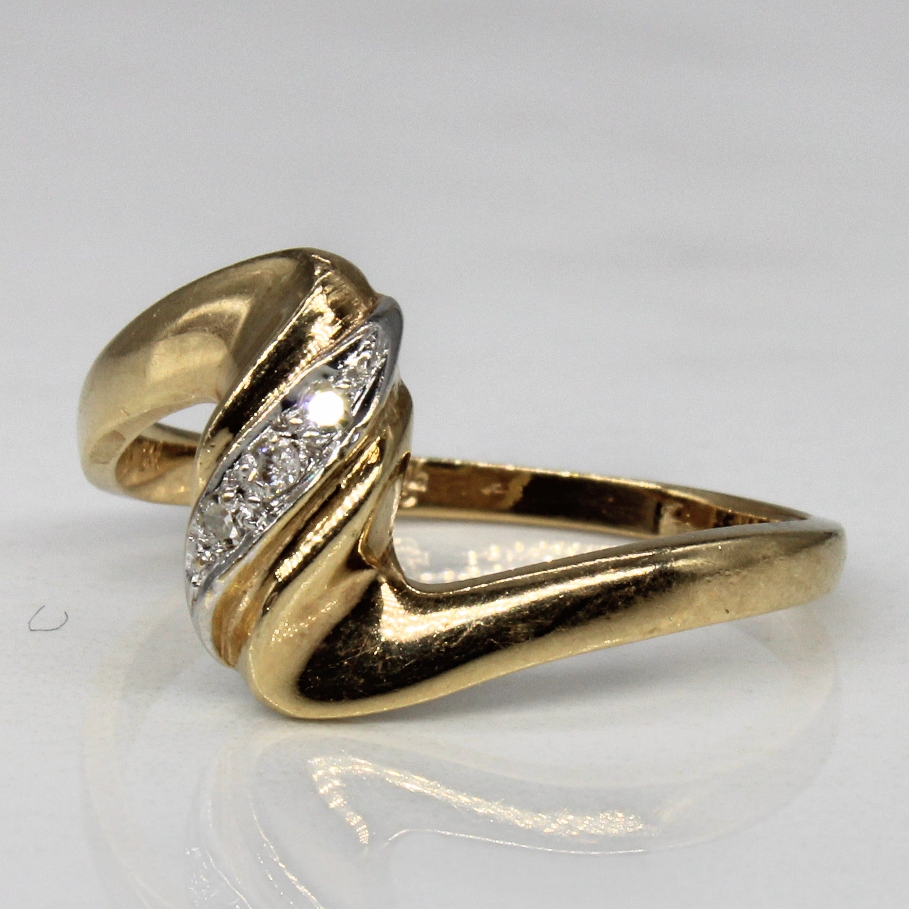 Diamond Twist Bypass Ring | 0.03ctw | SZ 5.75 |