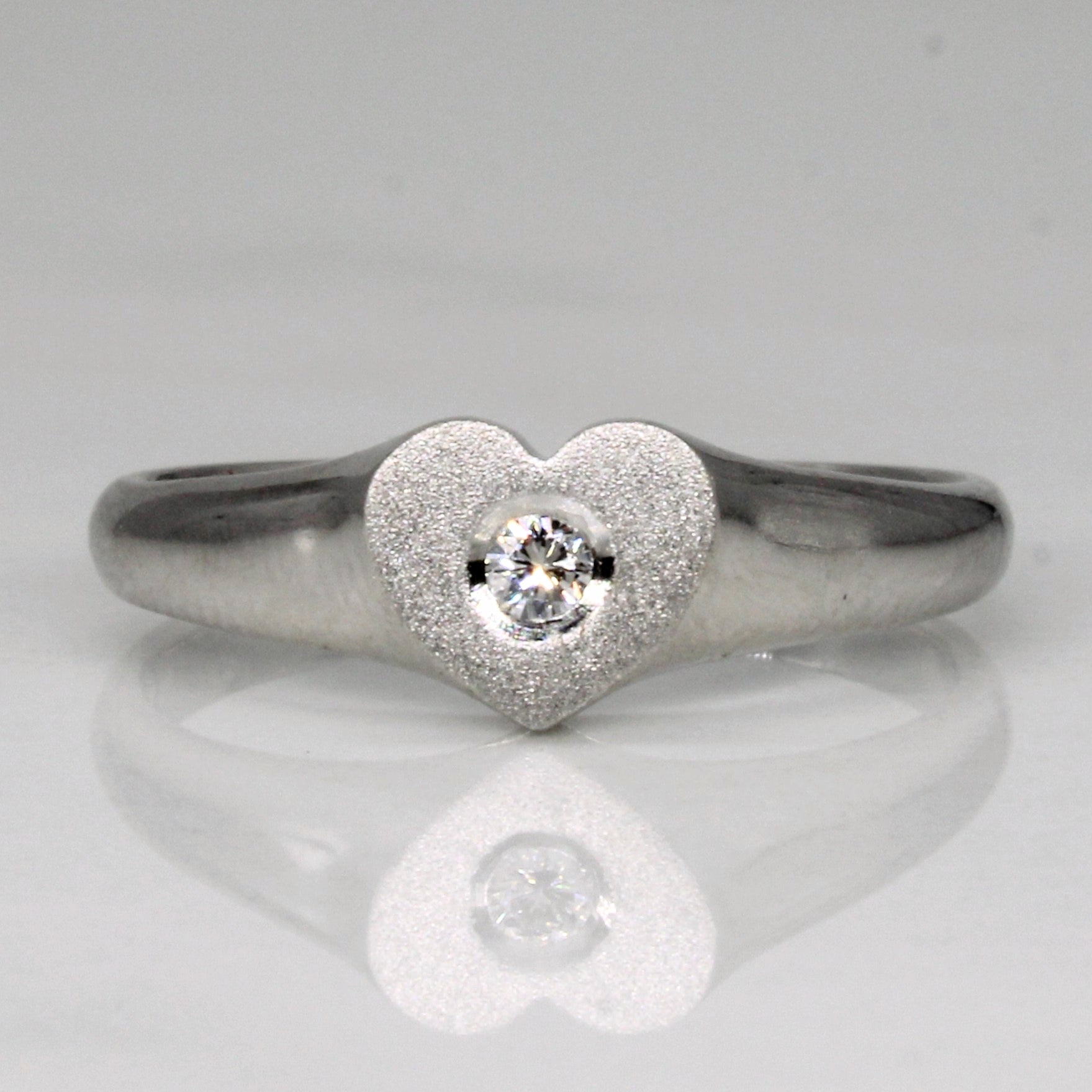 Diamond Heart Ring | 0.04ct | SZ 6.75 |
