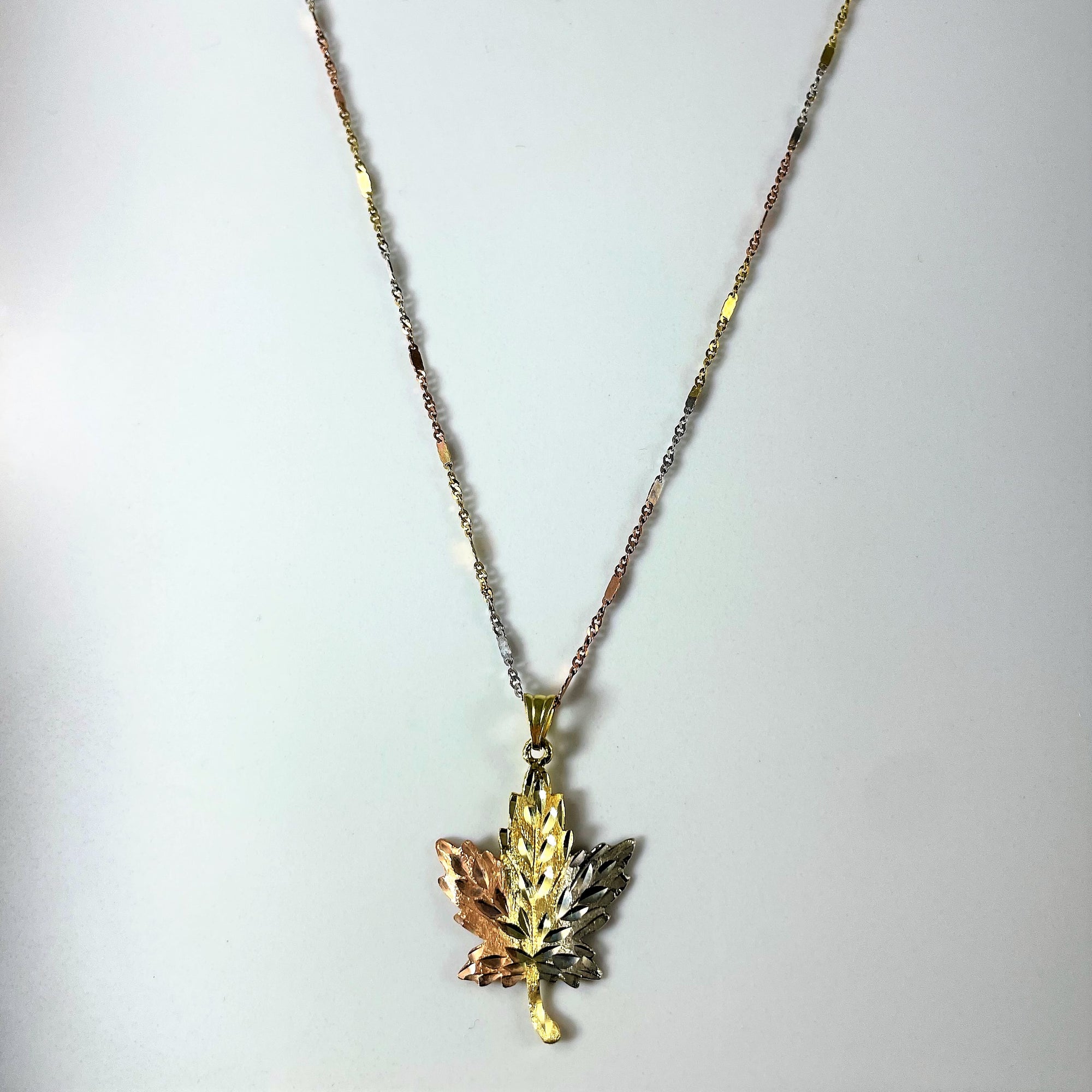 Maple Leaf Necklace | 17