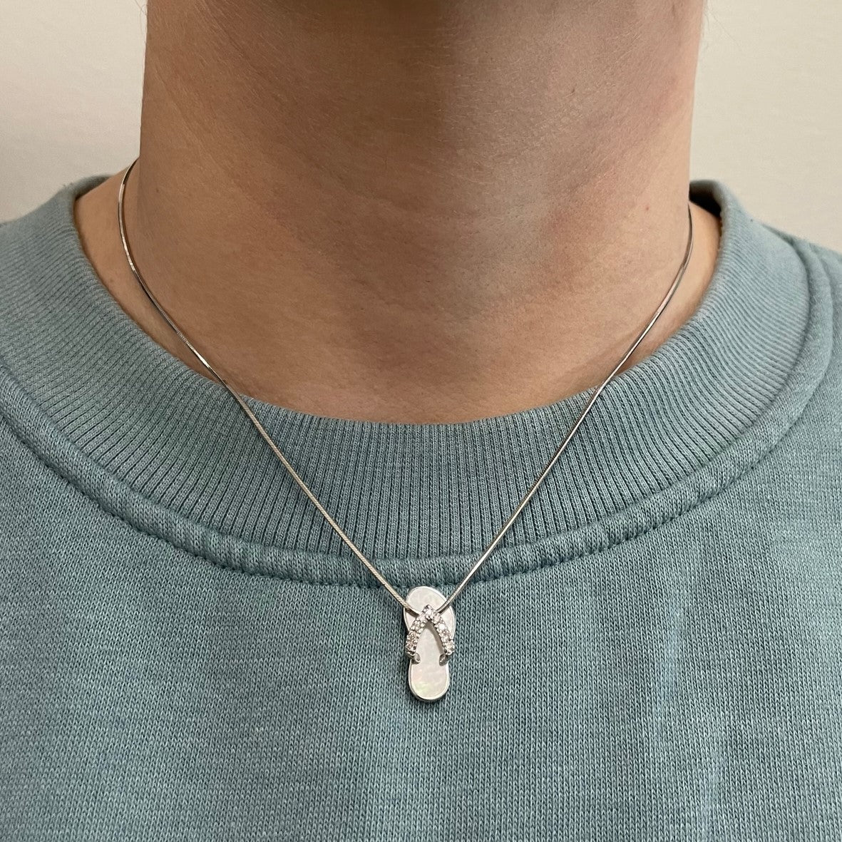 Diamond Slipper Necklace | 0.09ctw | 16"|