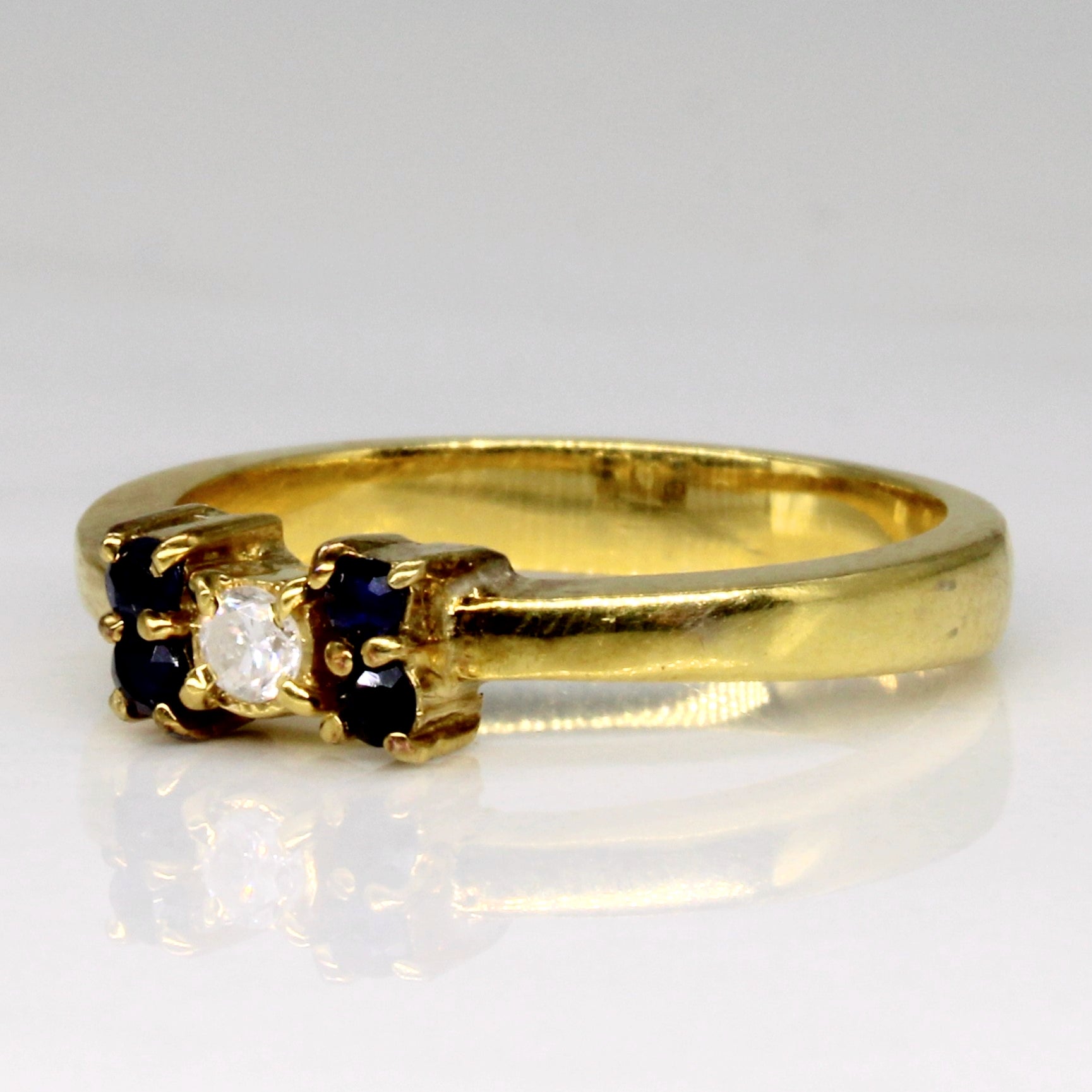 Sapphire & Diamond Ring | 0.10ctw, 0.05ct | SZ 6 |