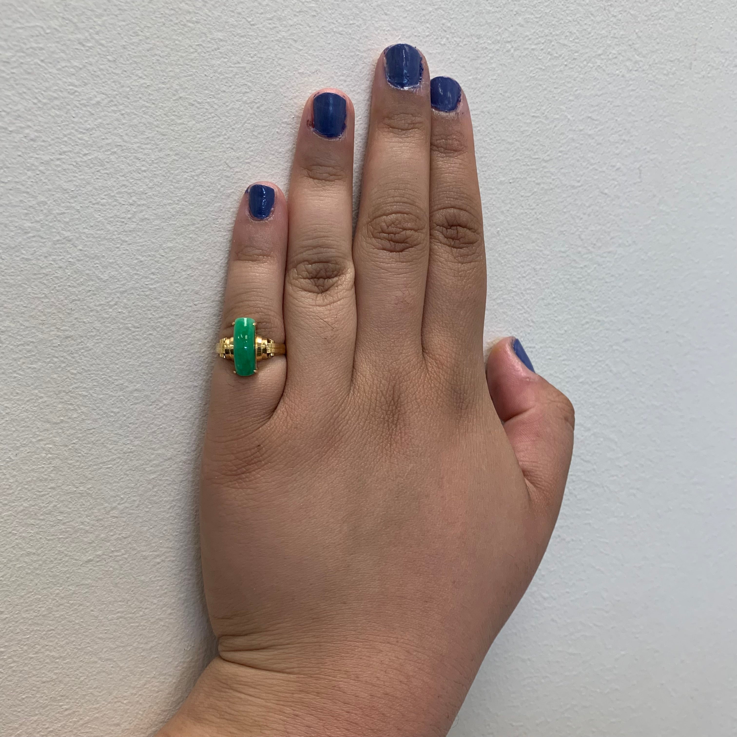 Bague cabochon incurvé en jadéite | 2,50 ct | Taille 4,5 | 