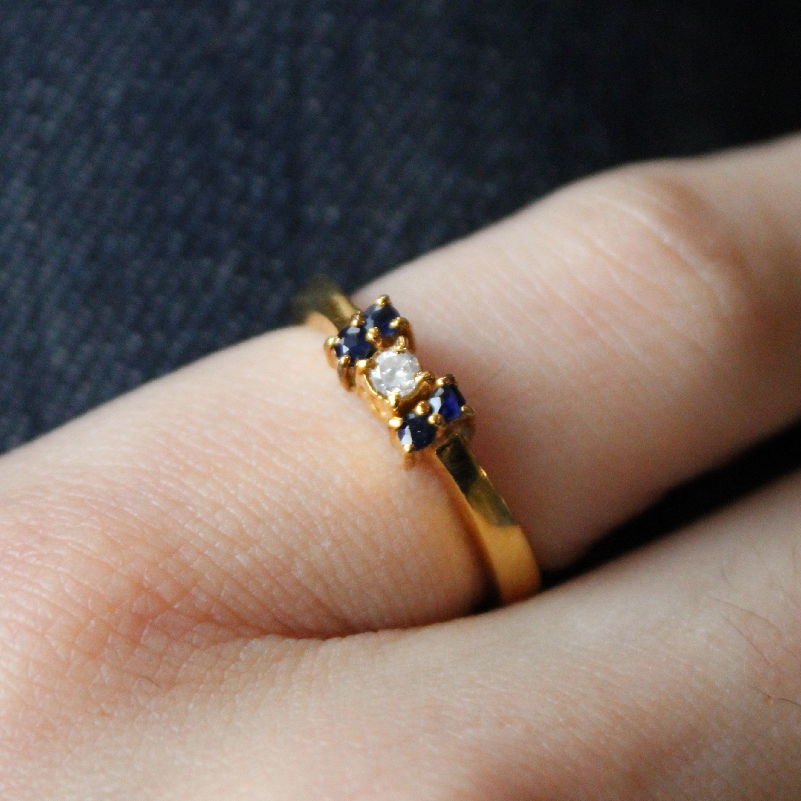 Sapphire & Diamond Ring | 0.10ctw, 0.05ct | SZ 6 |