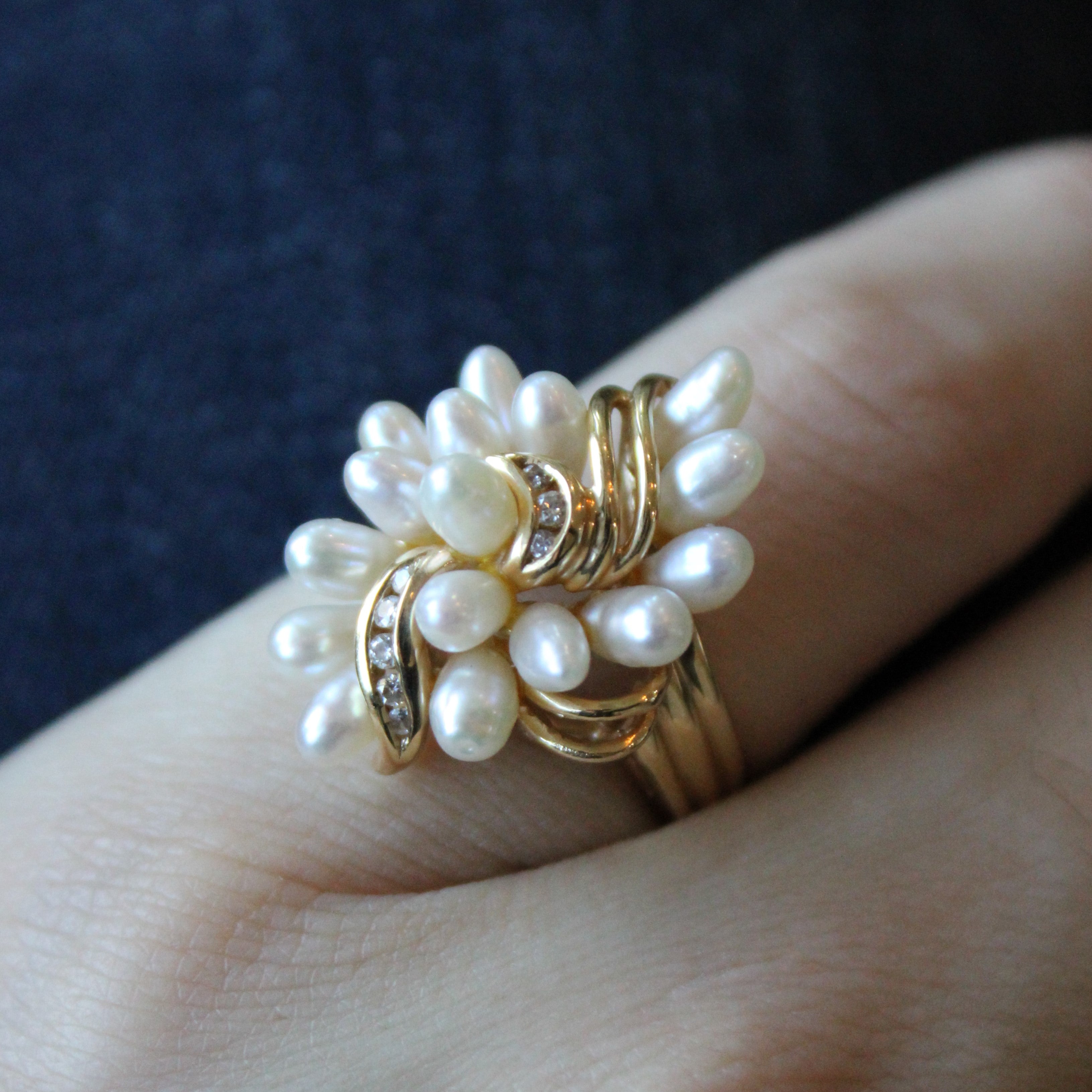 Cascading Pearl & Diamond Cocktail Ring | 0.06ctw | SZ 6.25 |