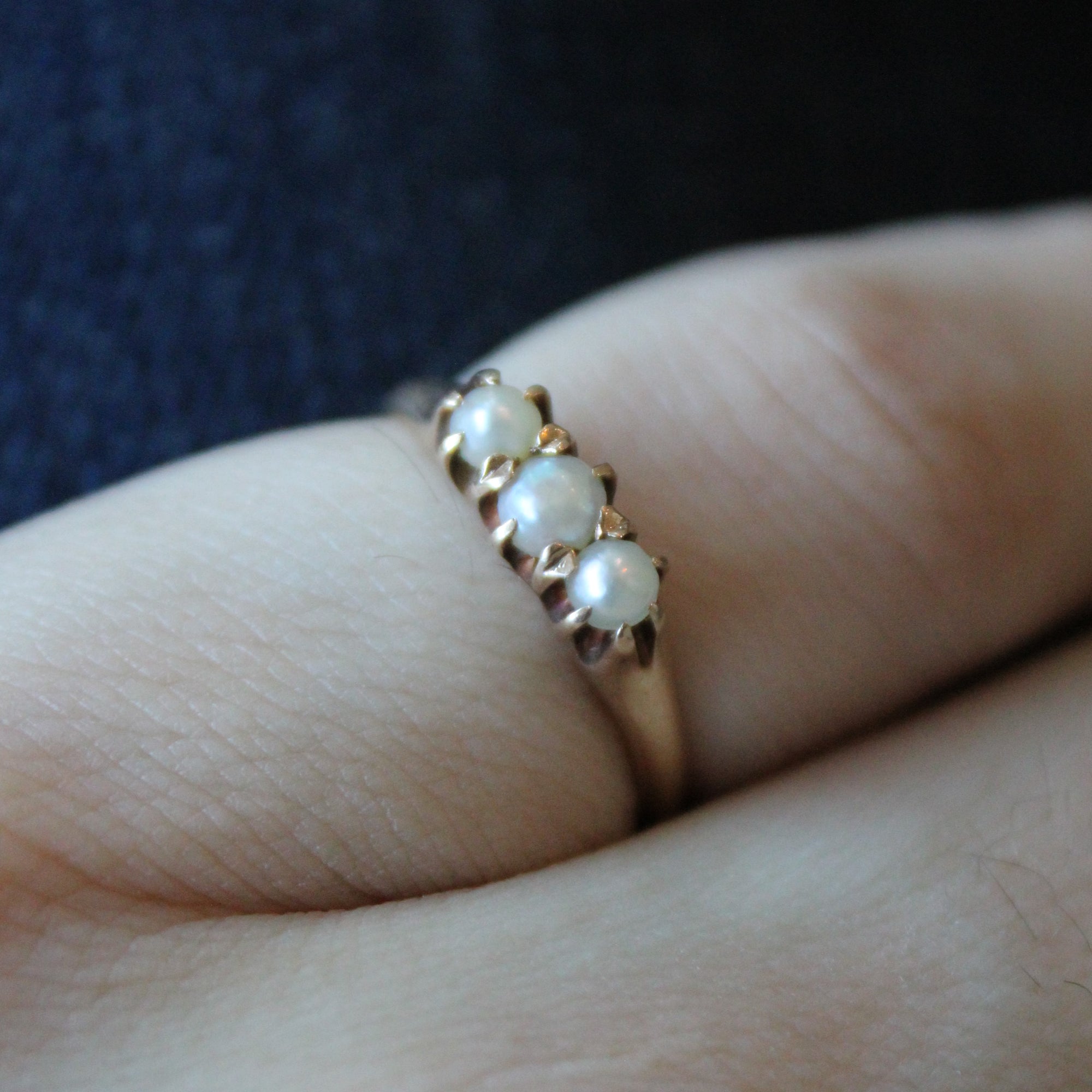 Three Stone Pearl Ring | SZ 4.75 |