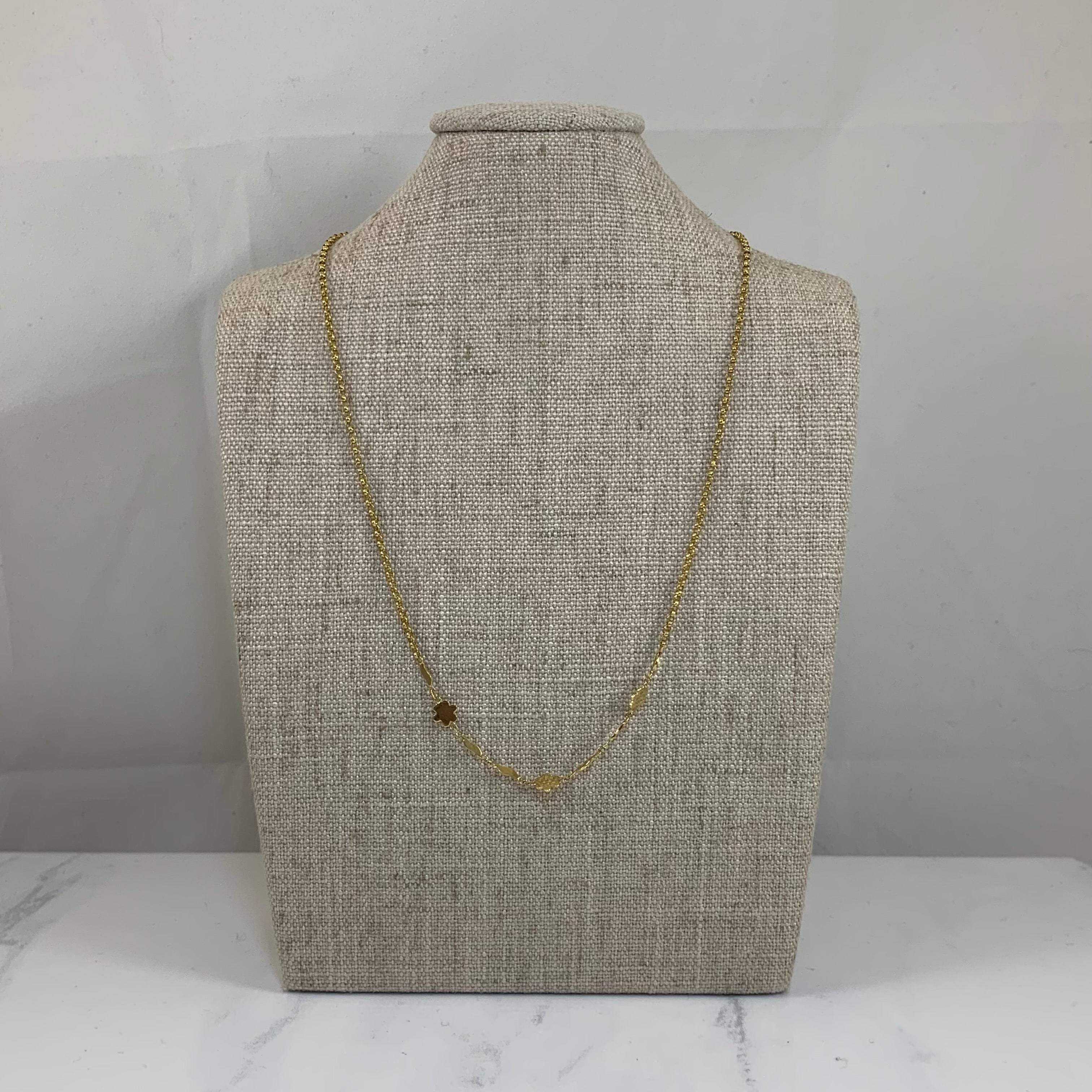 18k Yellow Gold Fancy Chain | 15.5" |