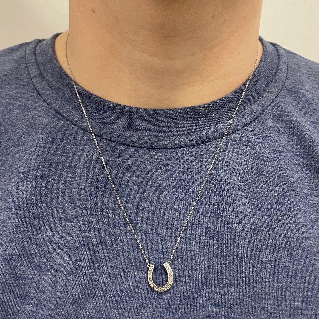 White Gold Diamond Pendant Necklace | 0.14ctw | 17"|