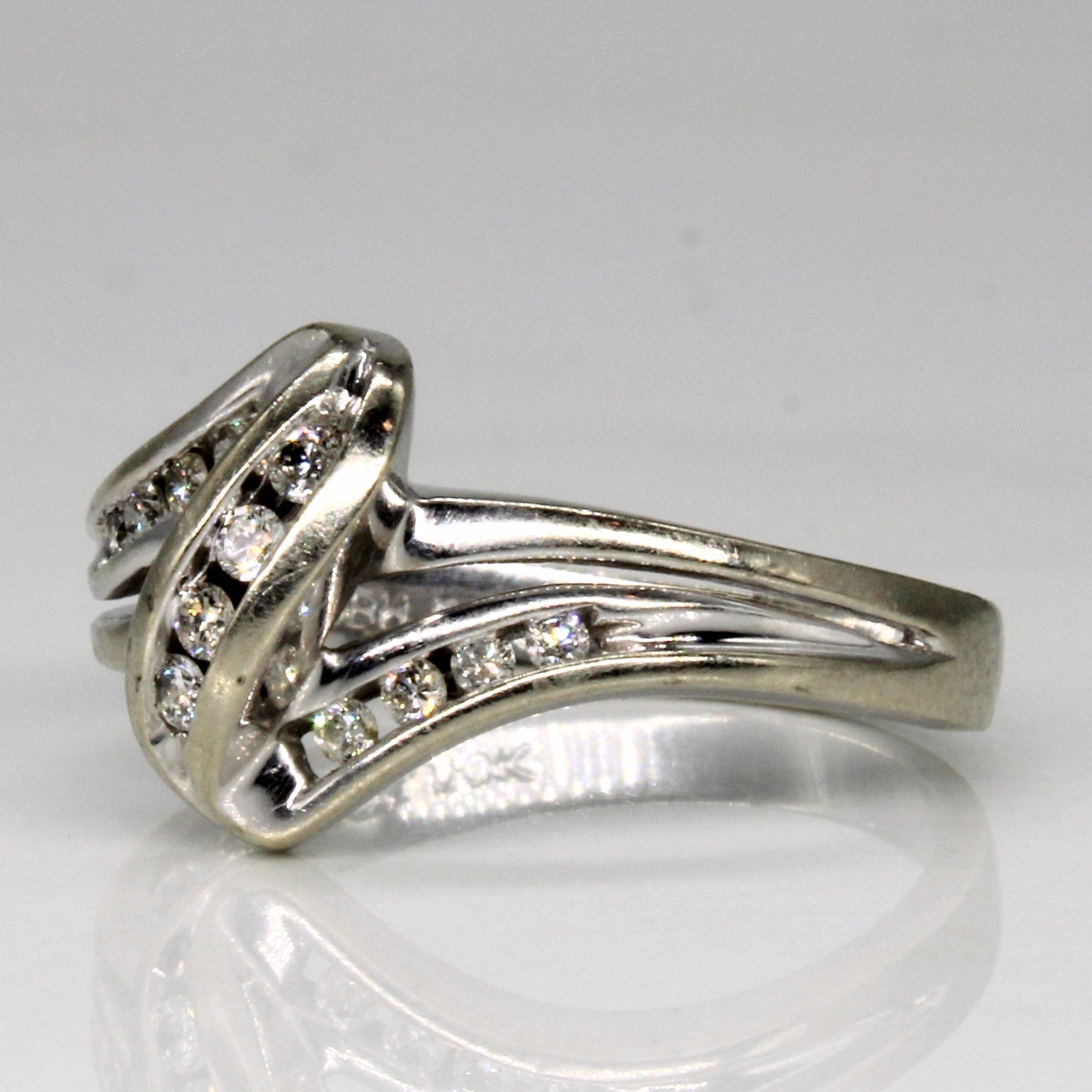 Channel Set Diamond Waterfall Ring | 0.14ctw | SZ 6.75 |