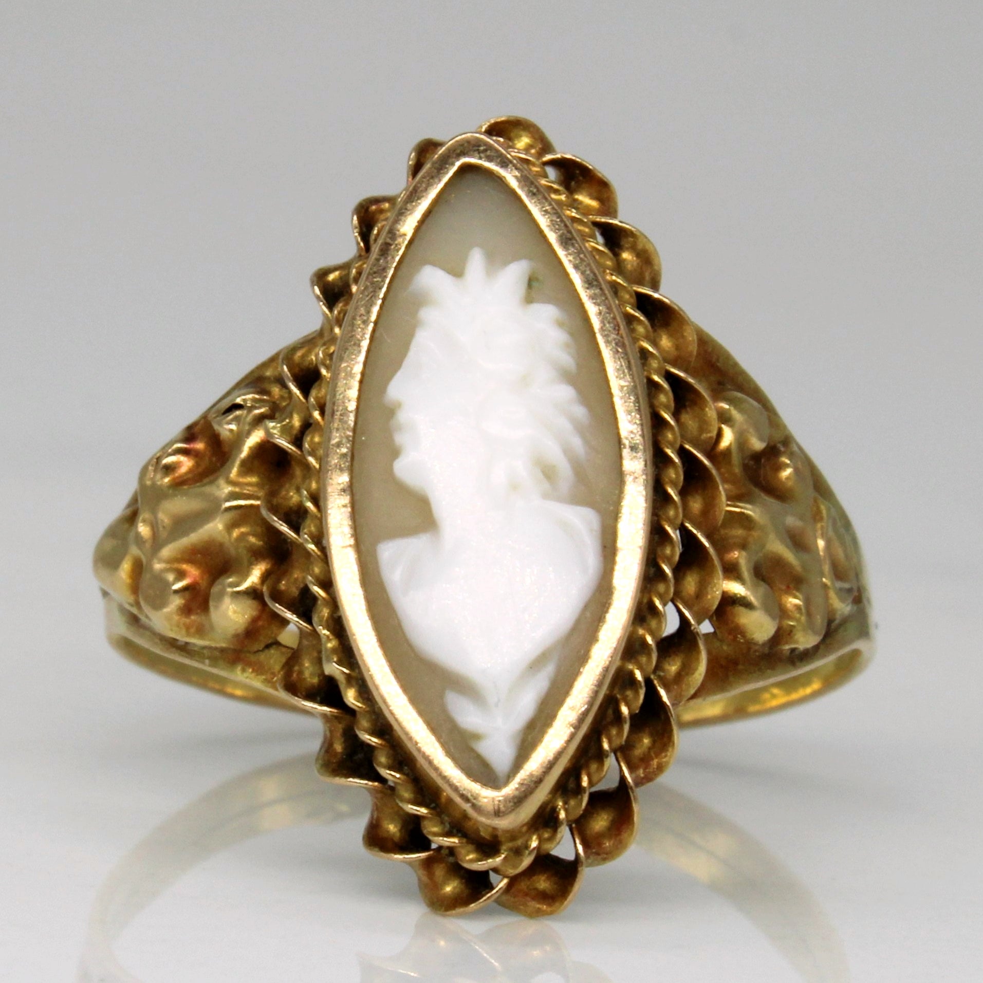 1930s Cameo Navette Ring | 1.10ct | SZ 8.75 |
