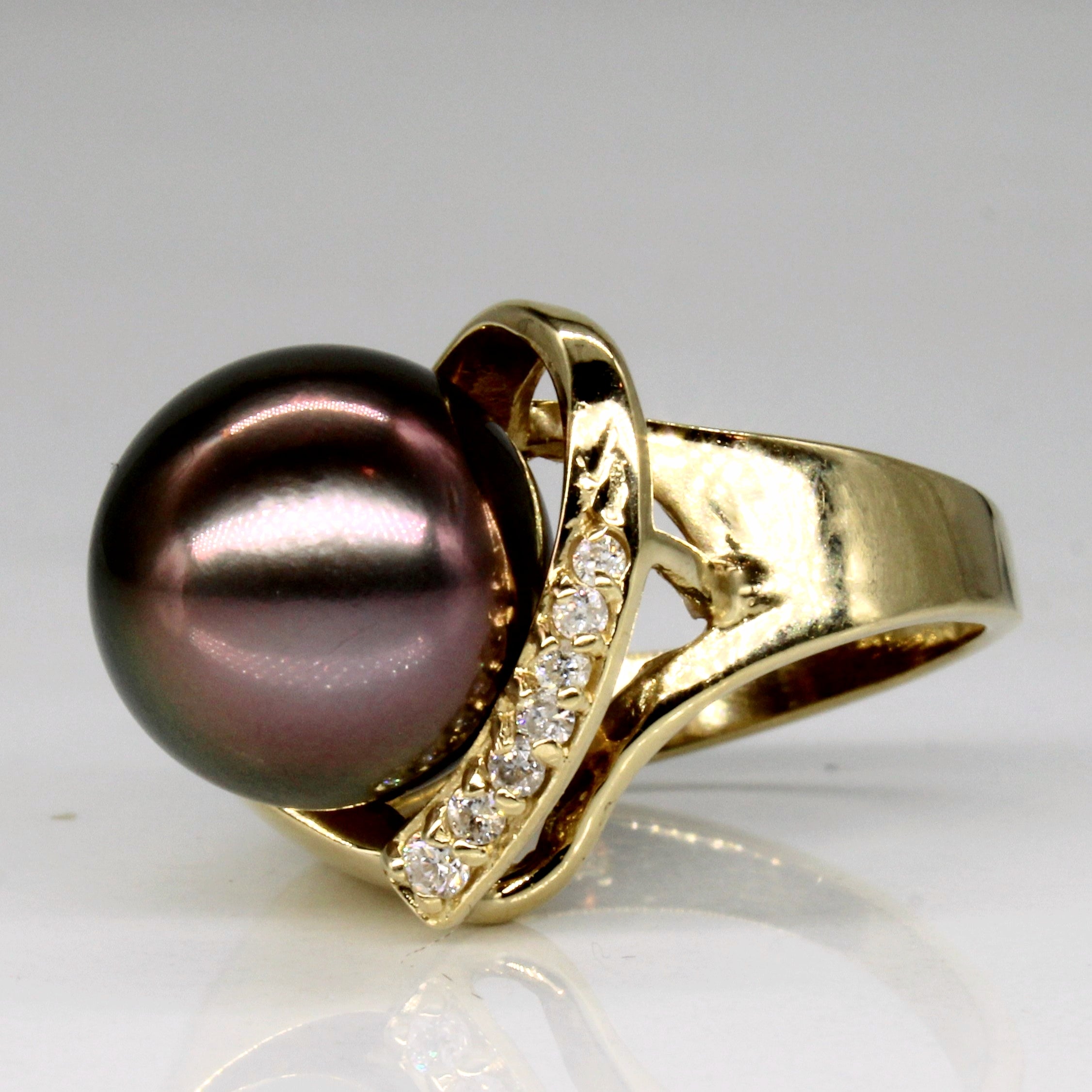 Tahitian Pearl & Diamond Cocktail Ring | 11.50mm, 0.10ctw | SZ 6.25 |