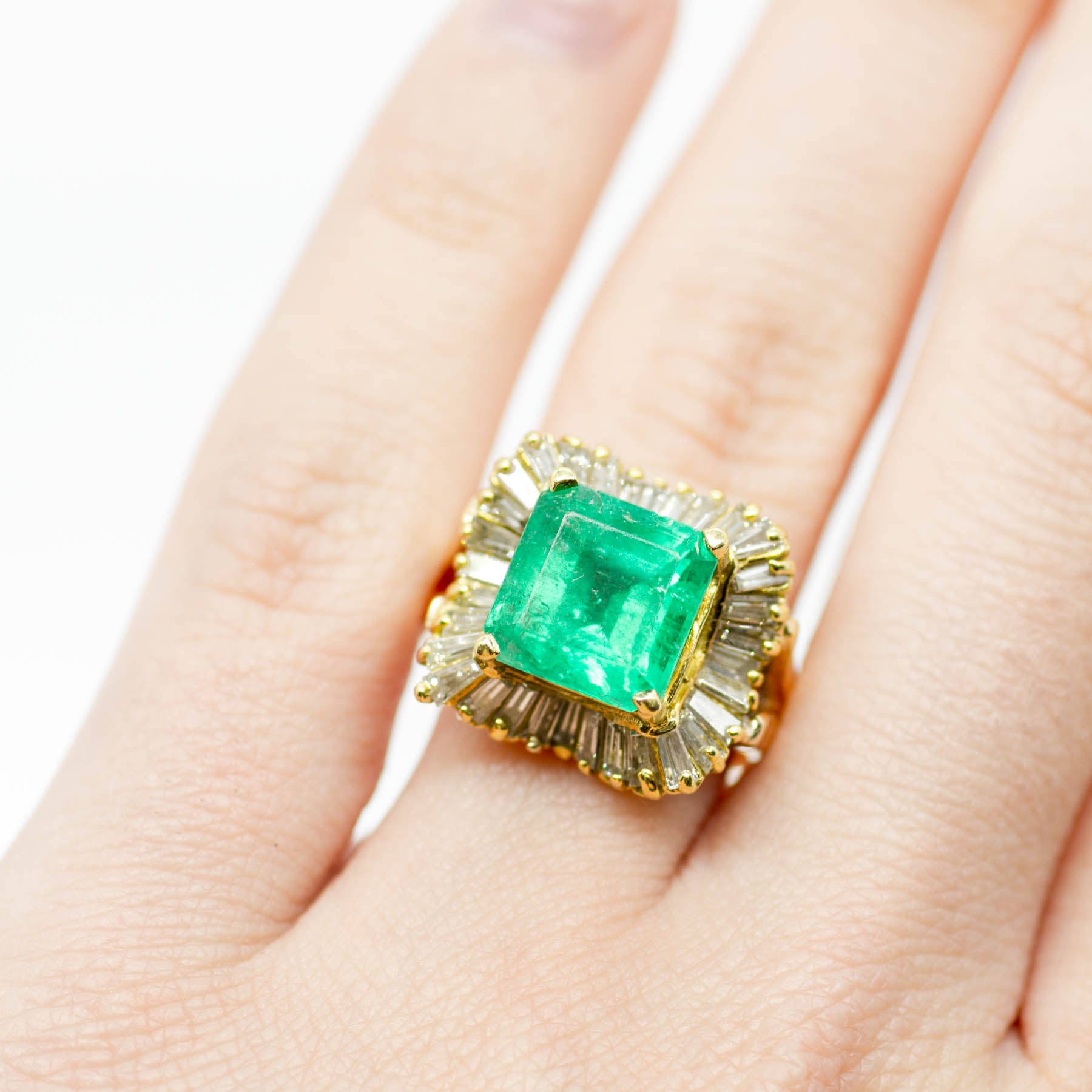 Asscher Cut Emerald & Diamond Halo Ring | 3.85ctw, 0.75ctw | SZ 5 |
