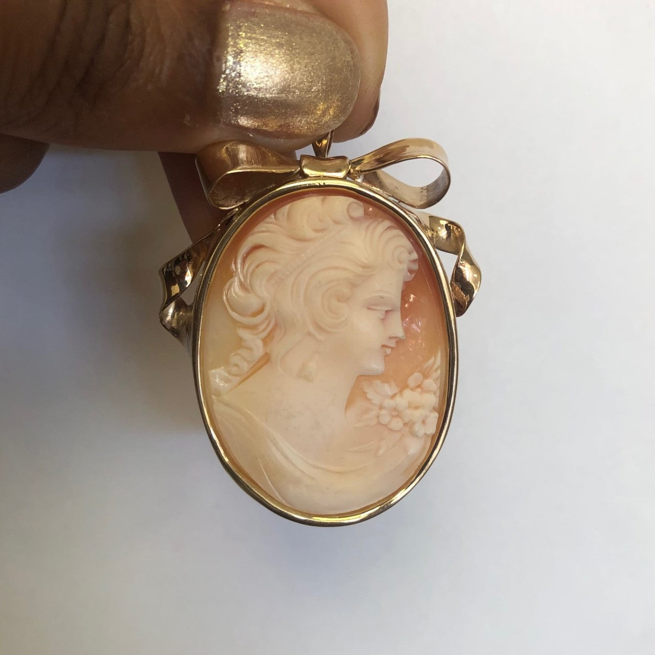 Shell Cameo Convertible Brooch/Pendant | 23.00ct |