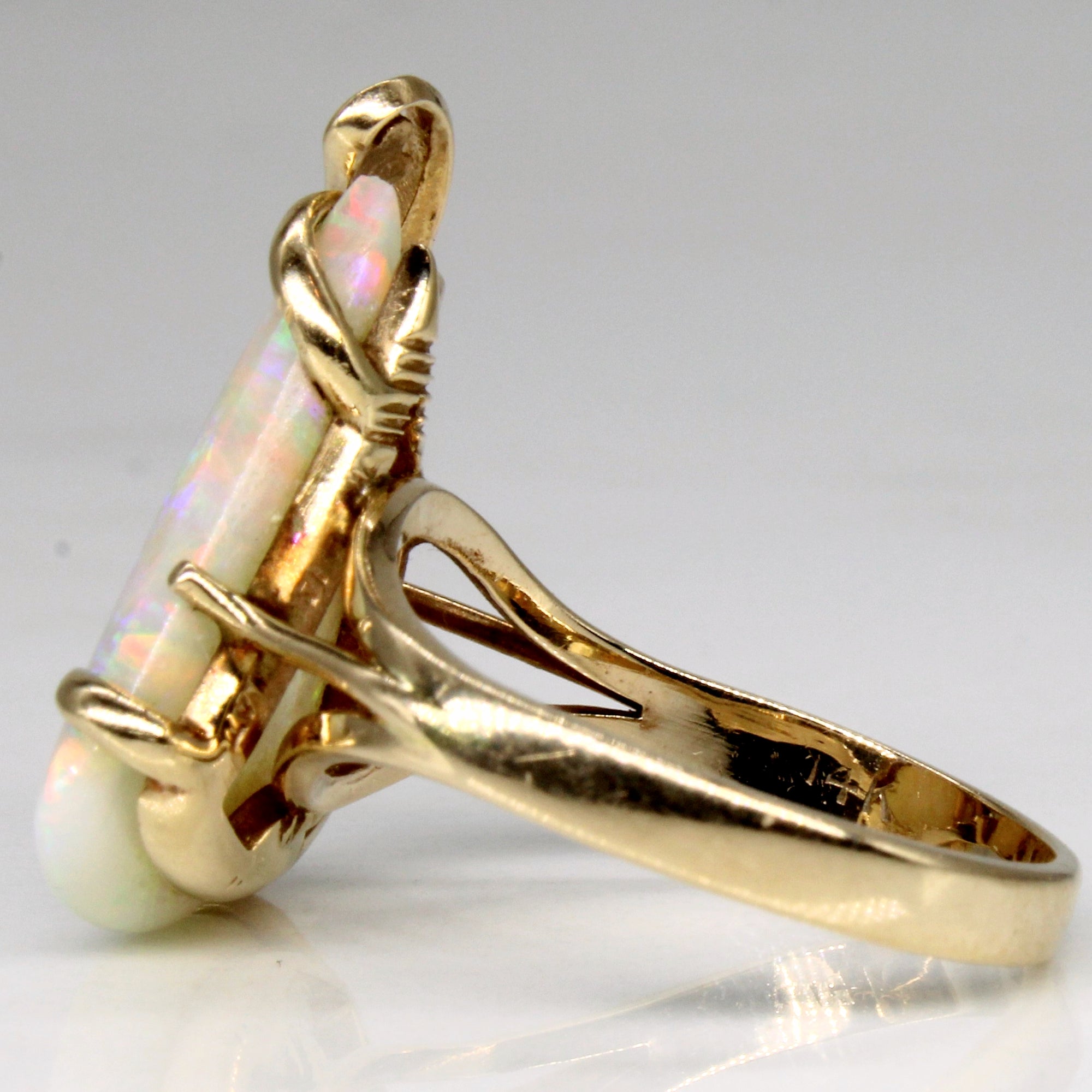 Opal & Diamond Cocktail Ring | 6.00ct, 0.10ctw | SZ 6.5 |