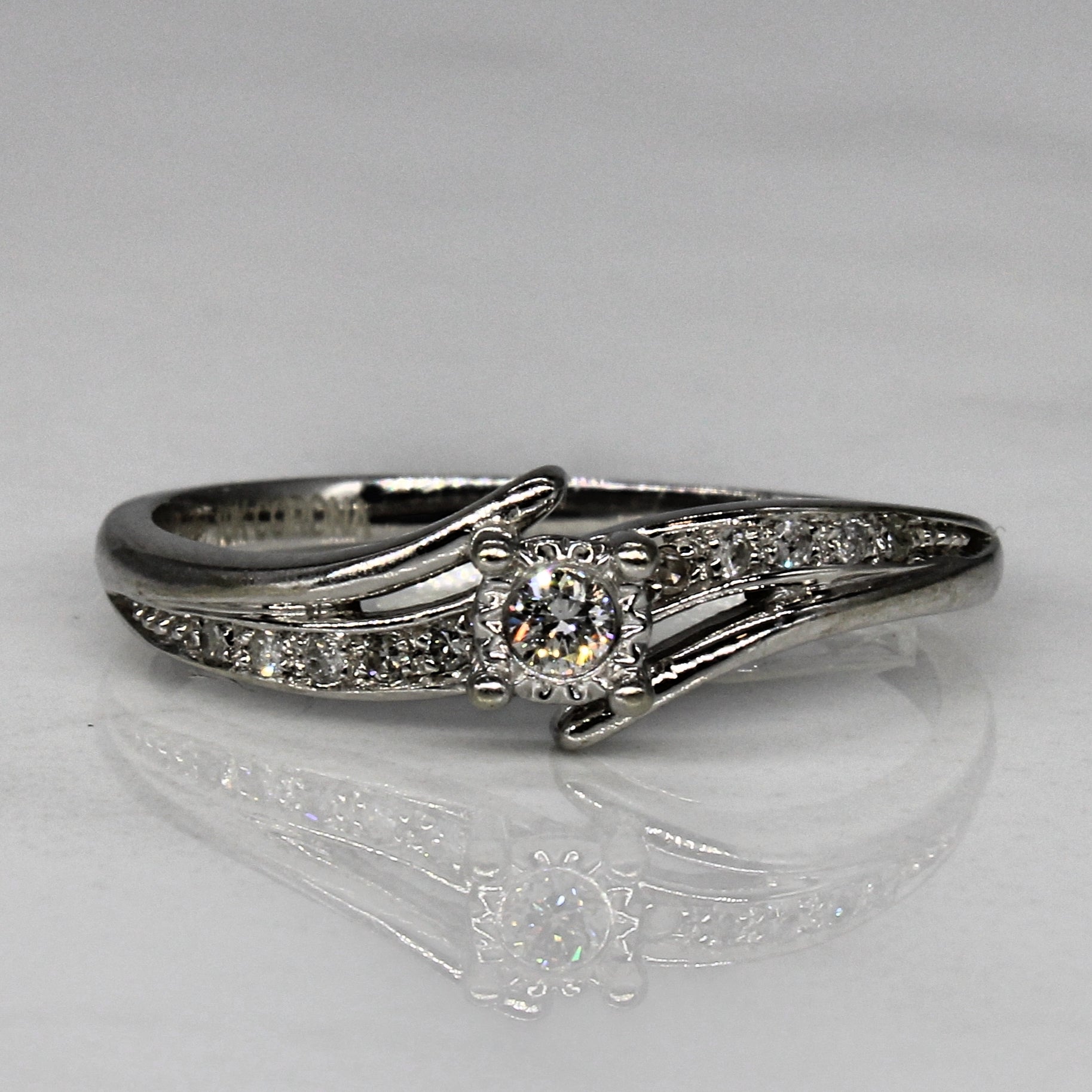 Diamond Cross Over Ring | 0.09ctw | SZ 6.5 |
