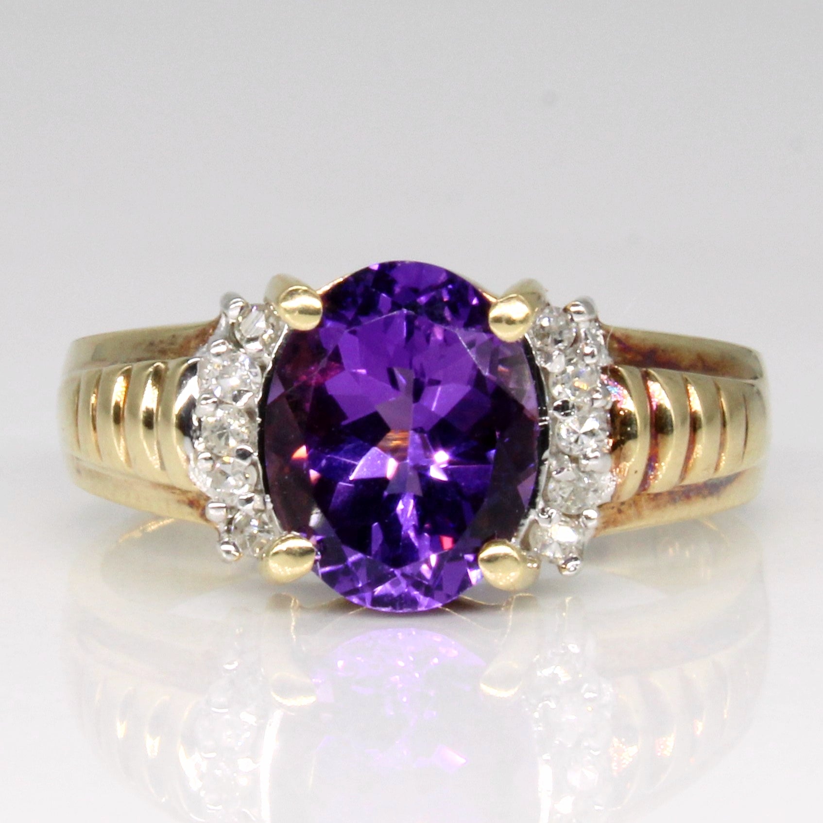 Amethyst & Diamond Cocktail Ring | 1.60ct, 0.10ctw | SZ 6.75 |