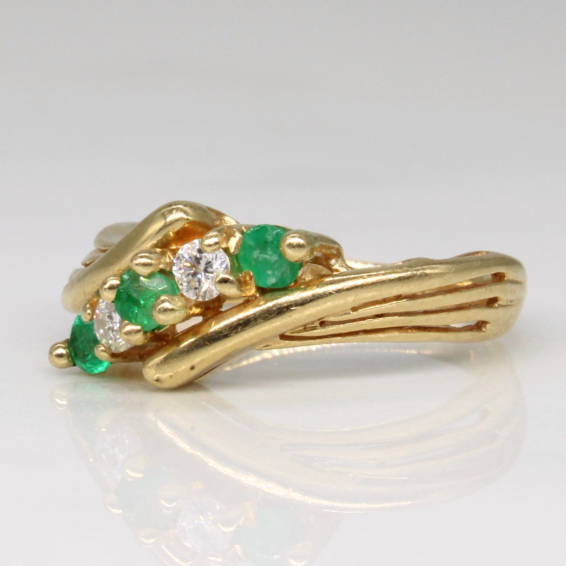 Diamond & Emerald Bypass Ring | 0.08ctw, 0.07ctw | SZ 3.5 |
