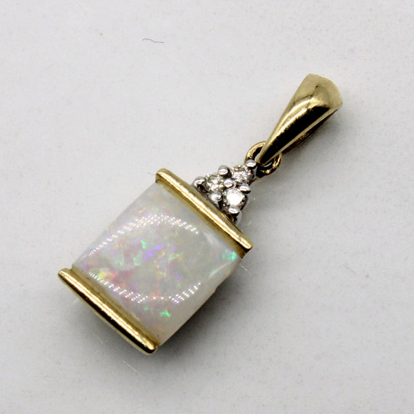 Opal and Diamond Pendant | 0.60ct, 0.03ctw |