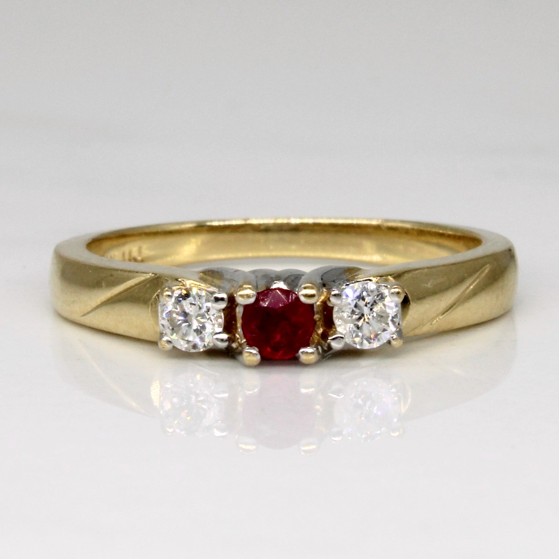 Diamond & Synthetic Ruby Ring | 0.13ctw, 0.09ct | SZ 6.75 |