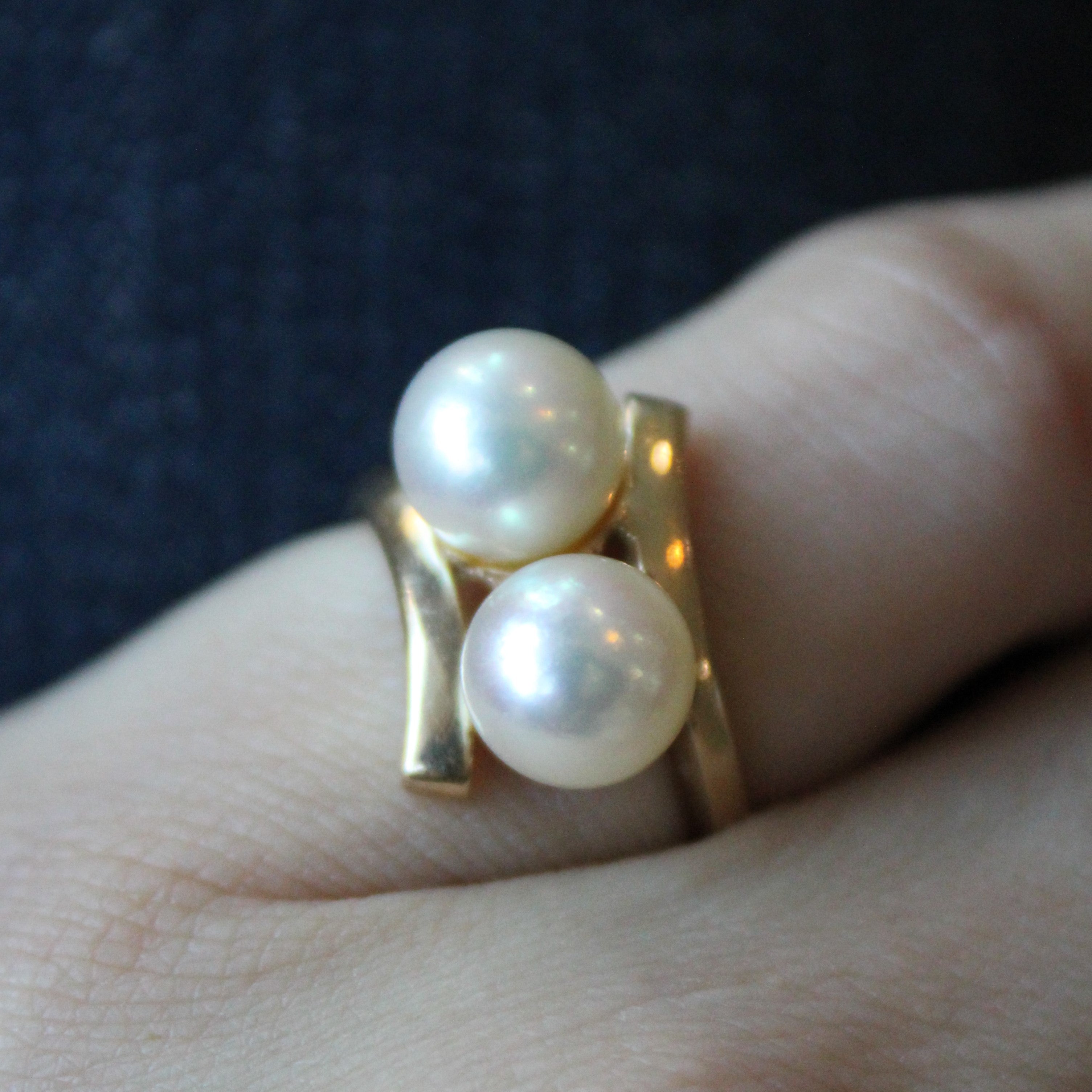 Birks' Bypass Pearl Ring | SZ 6 |