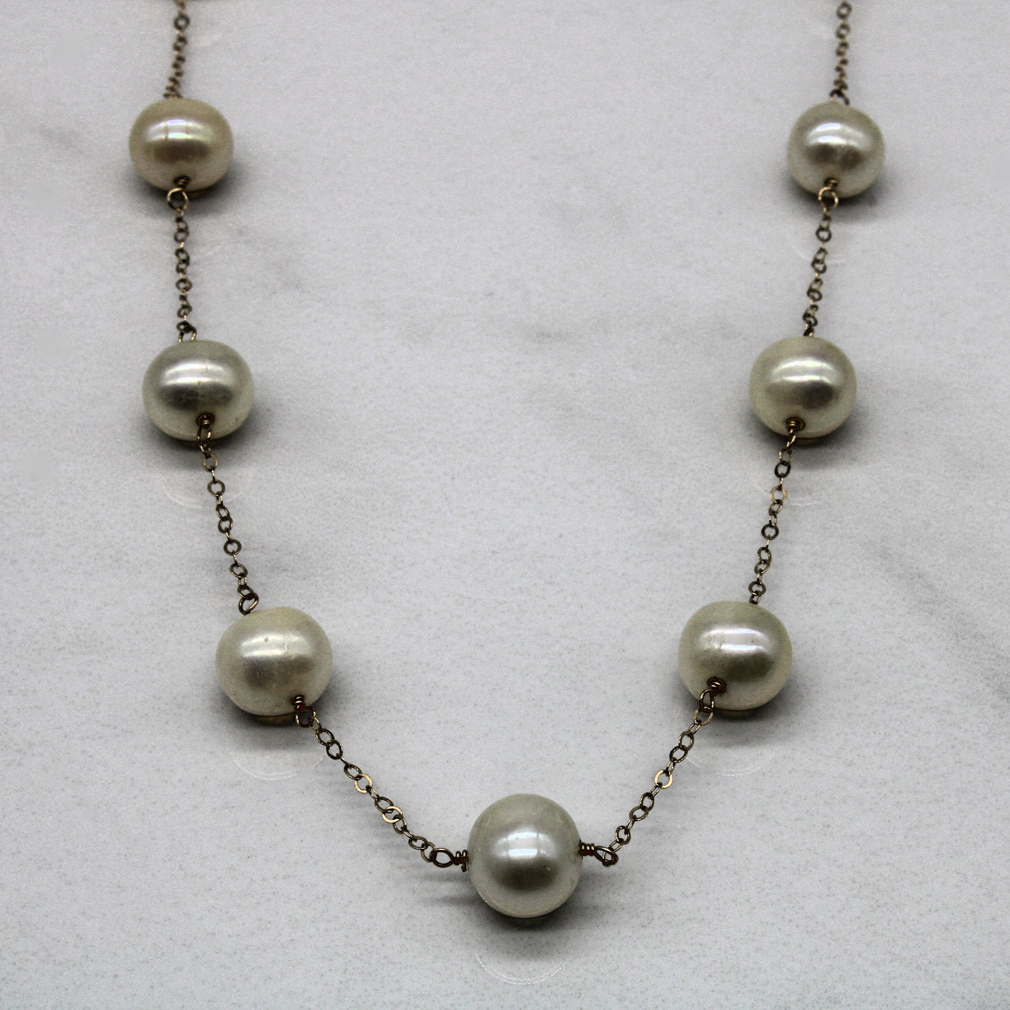 Stationed Pearl Necklace | 17