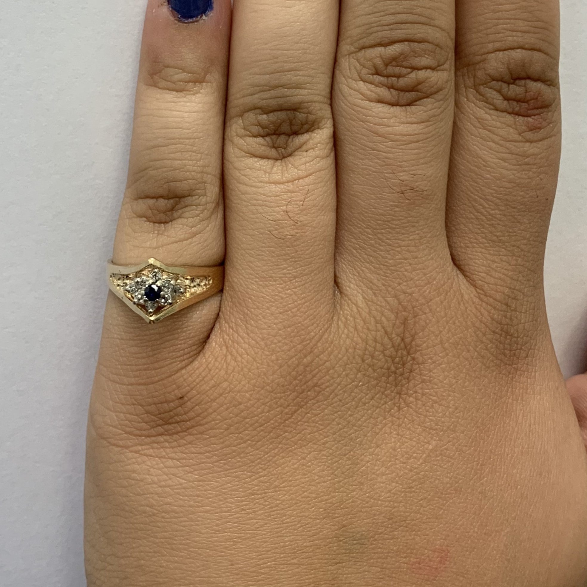 Tapered Chevron Sapphire Ring | 0.08ctw, 0.06ct | SZ 6.5 |