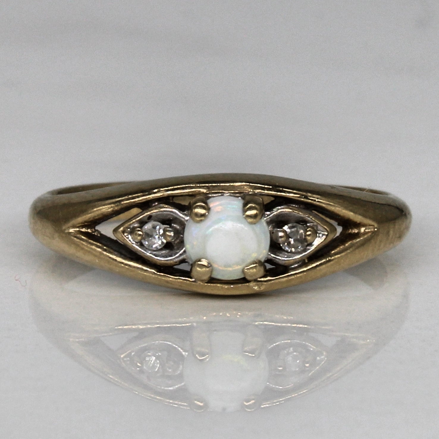 Opal & Diamond Tapered Ring | 0.15ct, 0.02ctw | SZ 3.5 |