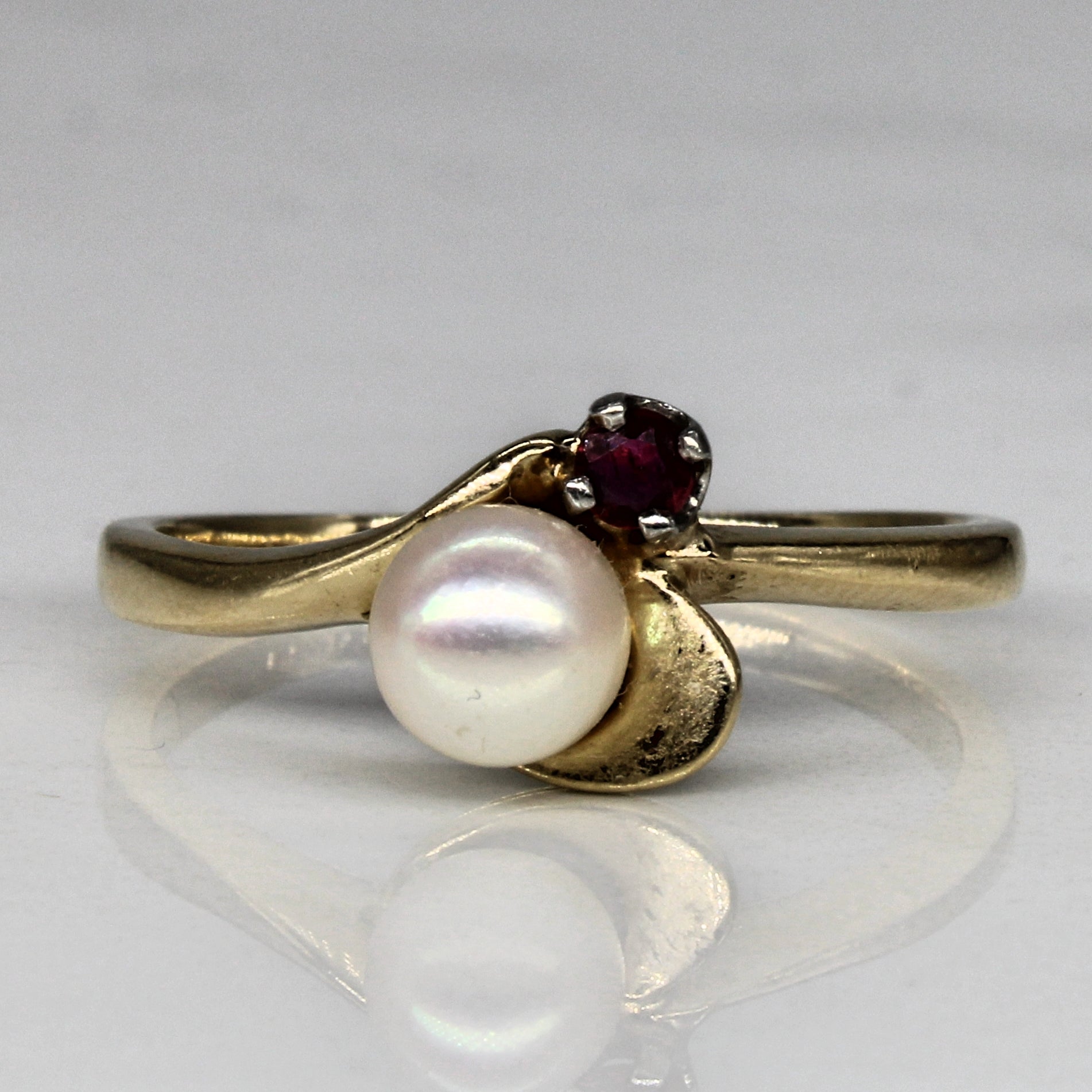 Pearl & Ruby Ring | 0.05ct | SZ 7.5 |