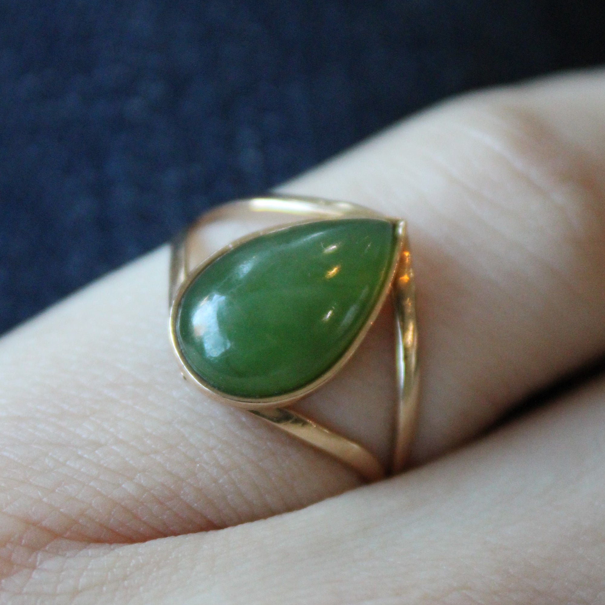 Pear Cut Nephrite Cocktail Ring | 2.65ct | SZ 6.5 |