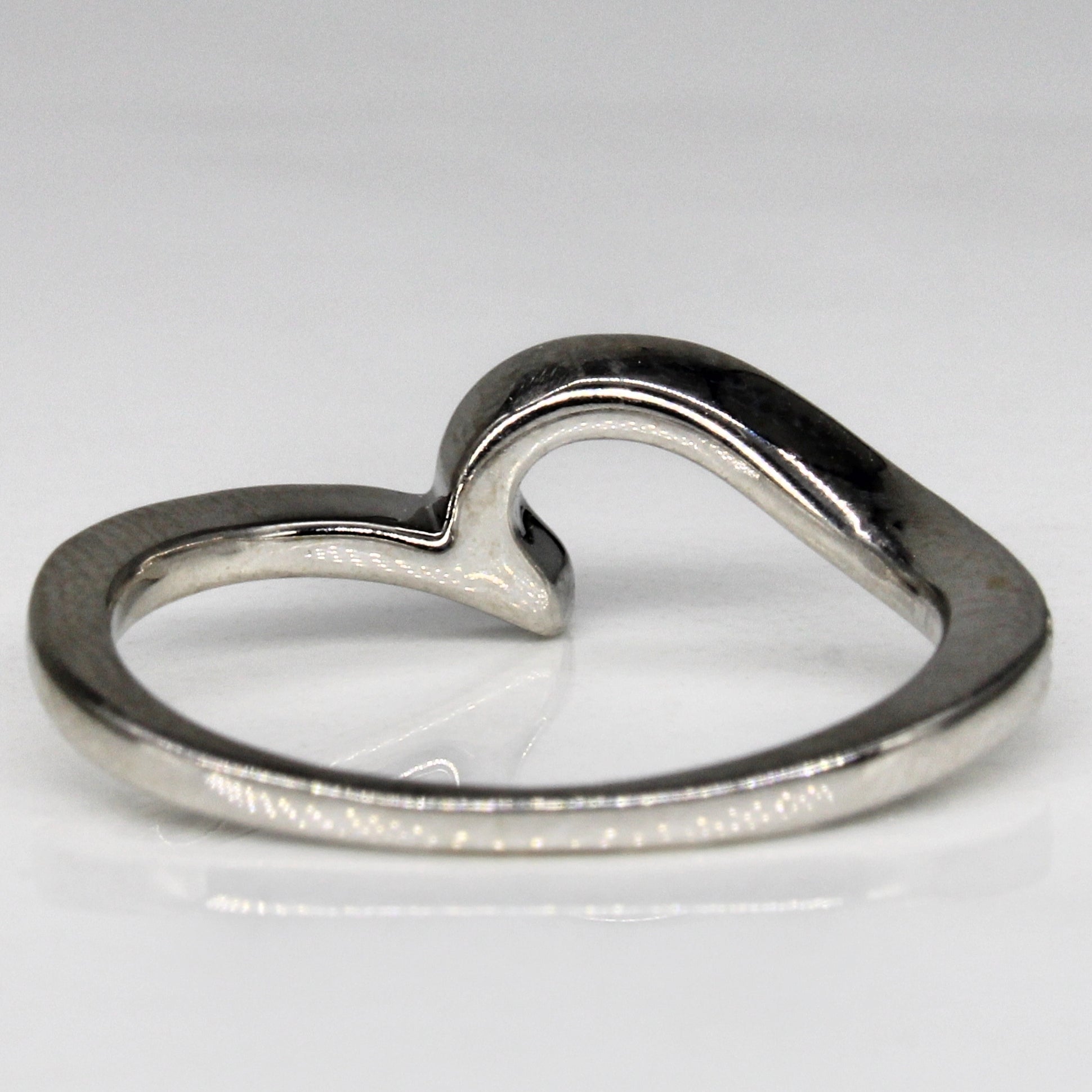 Curved Diamond Contour Band | 0.12ctw | SZ 6.25 |