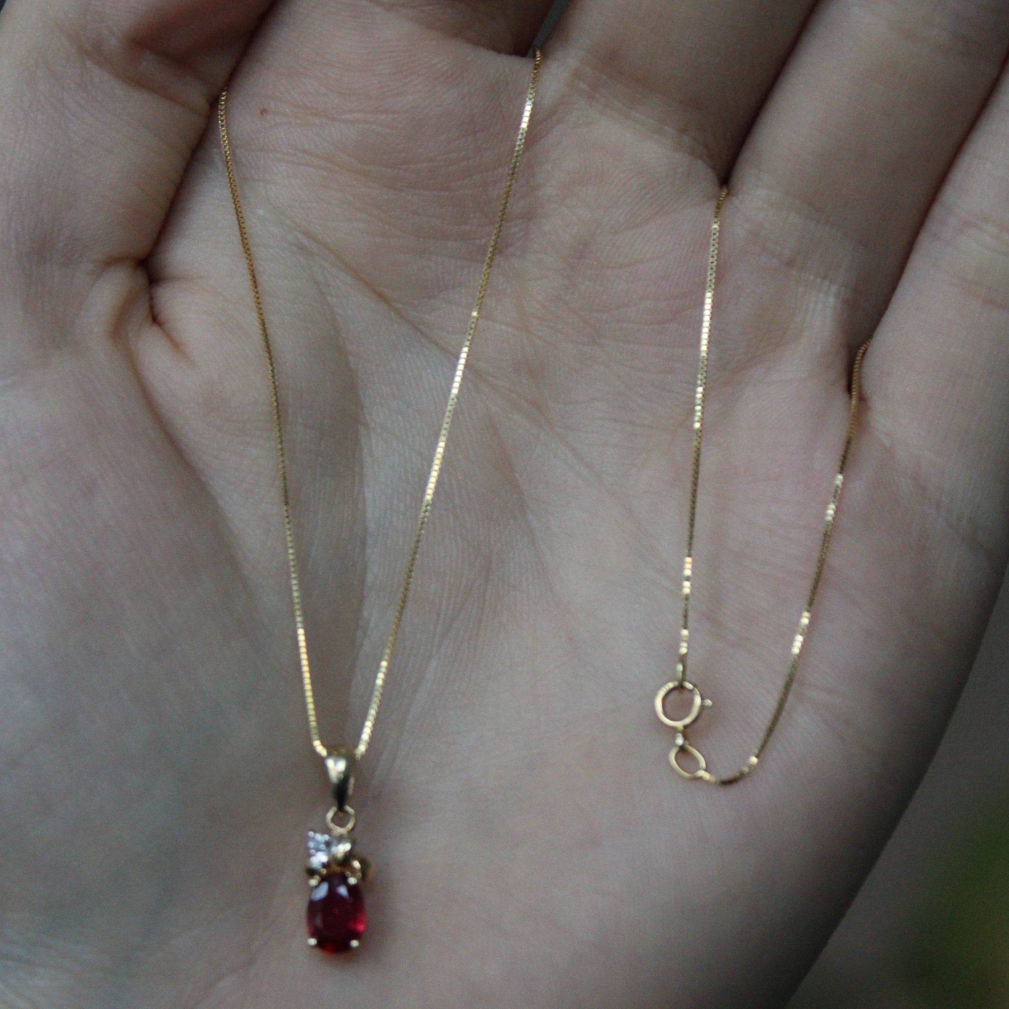 Ruby & Diamond Necklace | 0.53ct, 0.01ct | 18