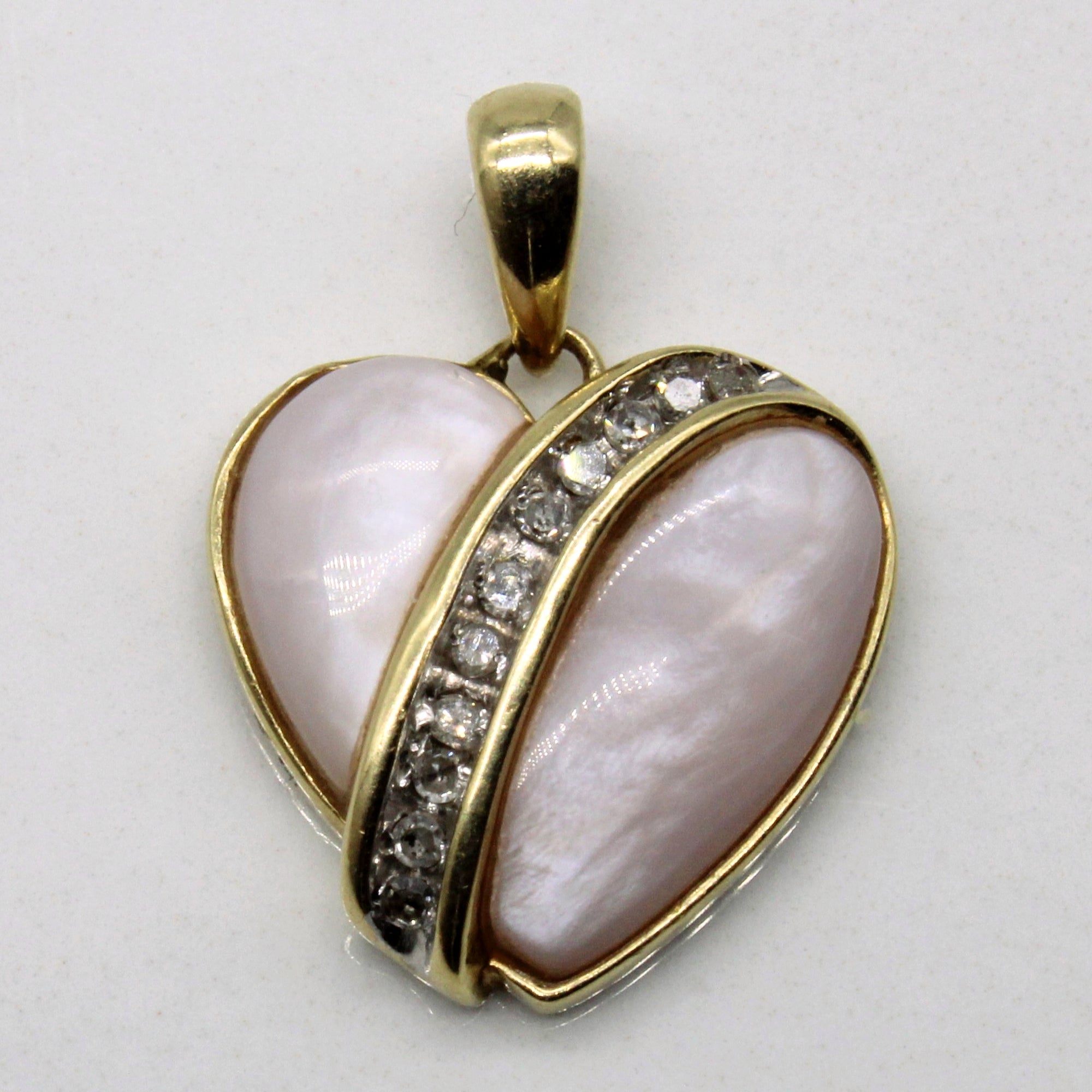 Moonstone & Diamond Heart Pendant | 2.80ctw, 0.07ctw |