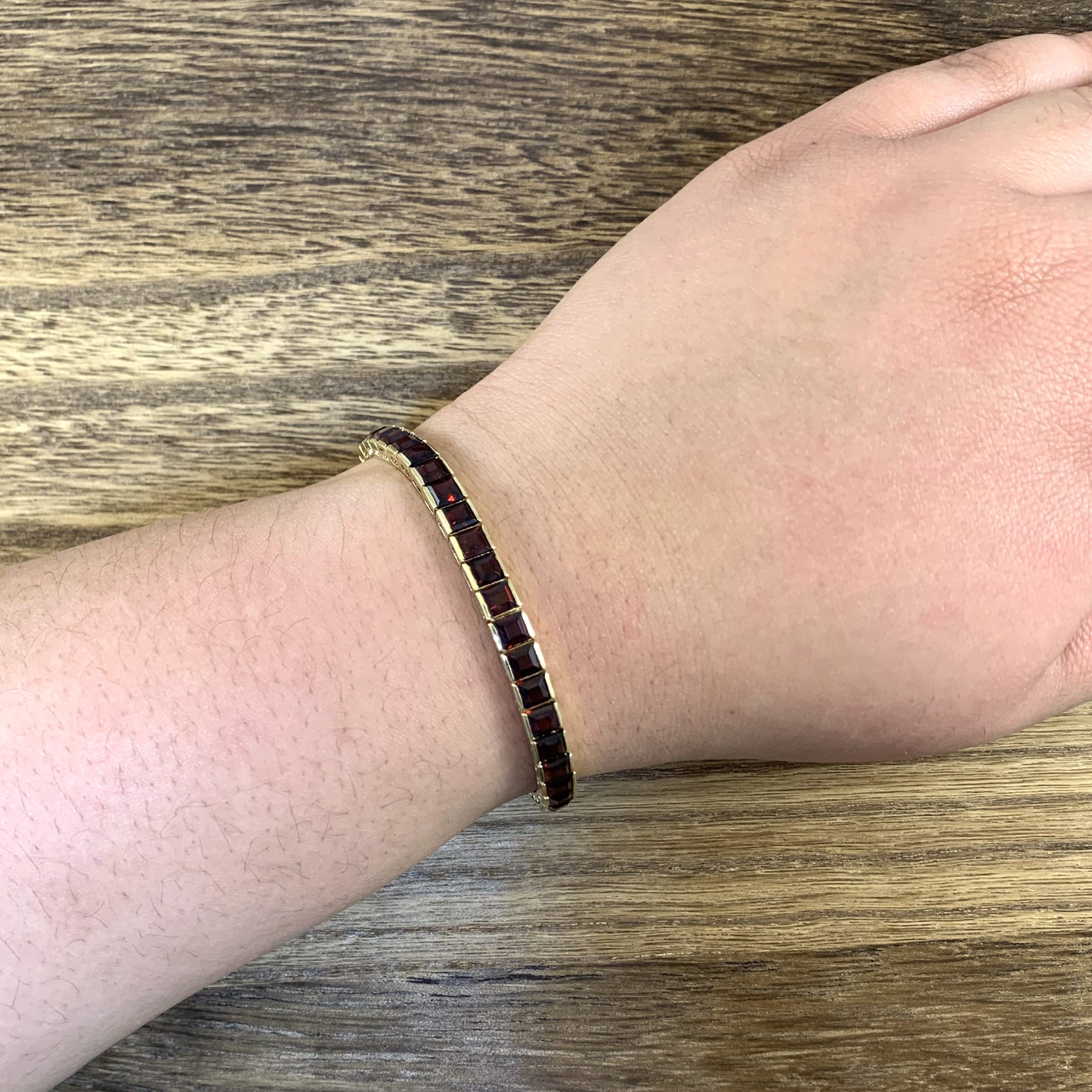 Square Cut Garnet Bracelet | 16.00ctw | 7" |