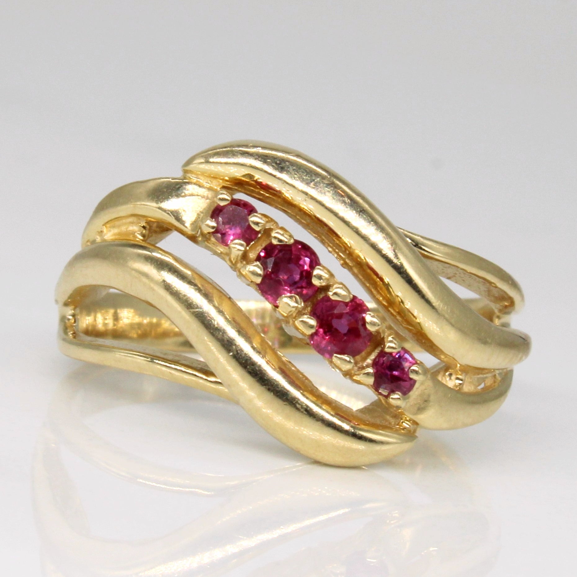 Ruby Cascade Ring | 0.12ctw | SZ 6 |