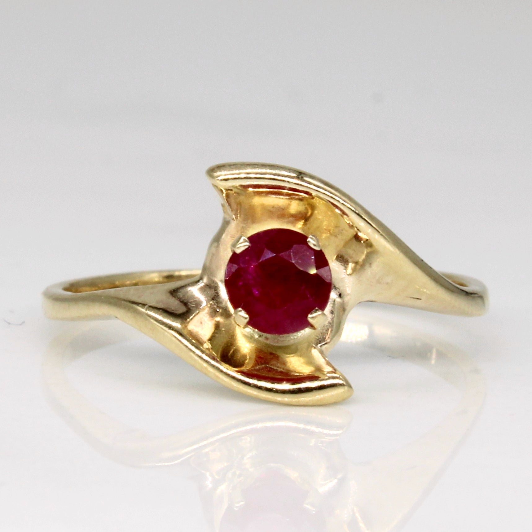 Synthetic Ruby Abstract ring | 0.27ct | SZ 6.5 |