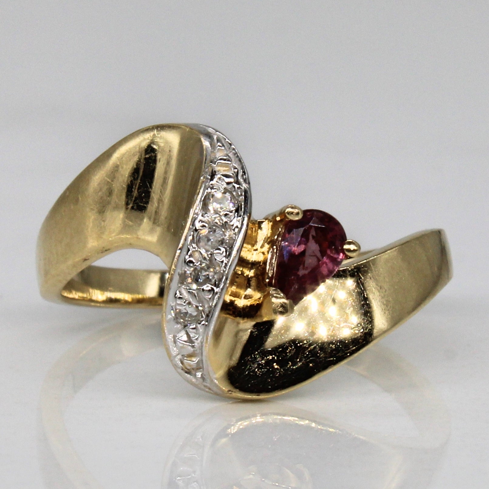 Pear Cut Ruby & Diamond Twist Ring | 0.16ct, 0.04ctw | SZ 6 |