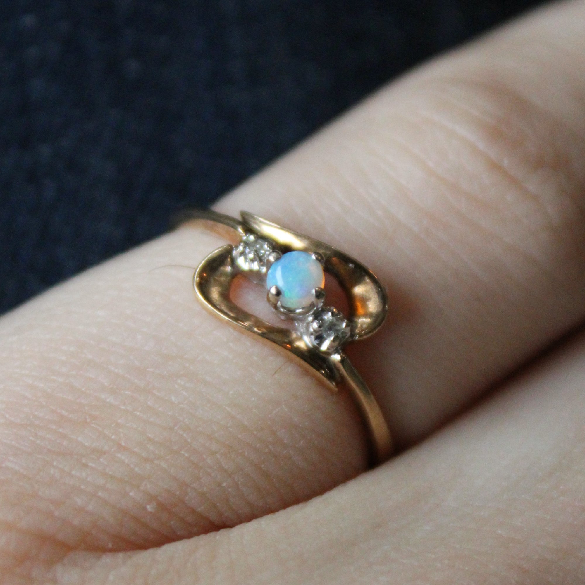 Opal & Diamond Ring | 0.06ct, 0.01ctw | SZ 5.5 |