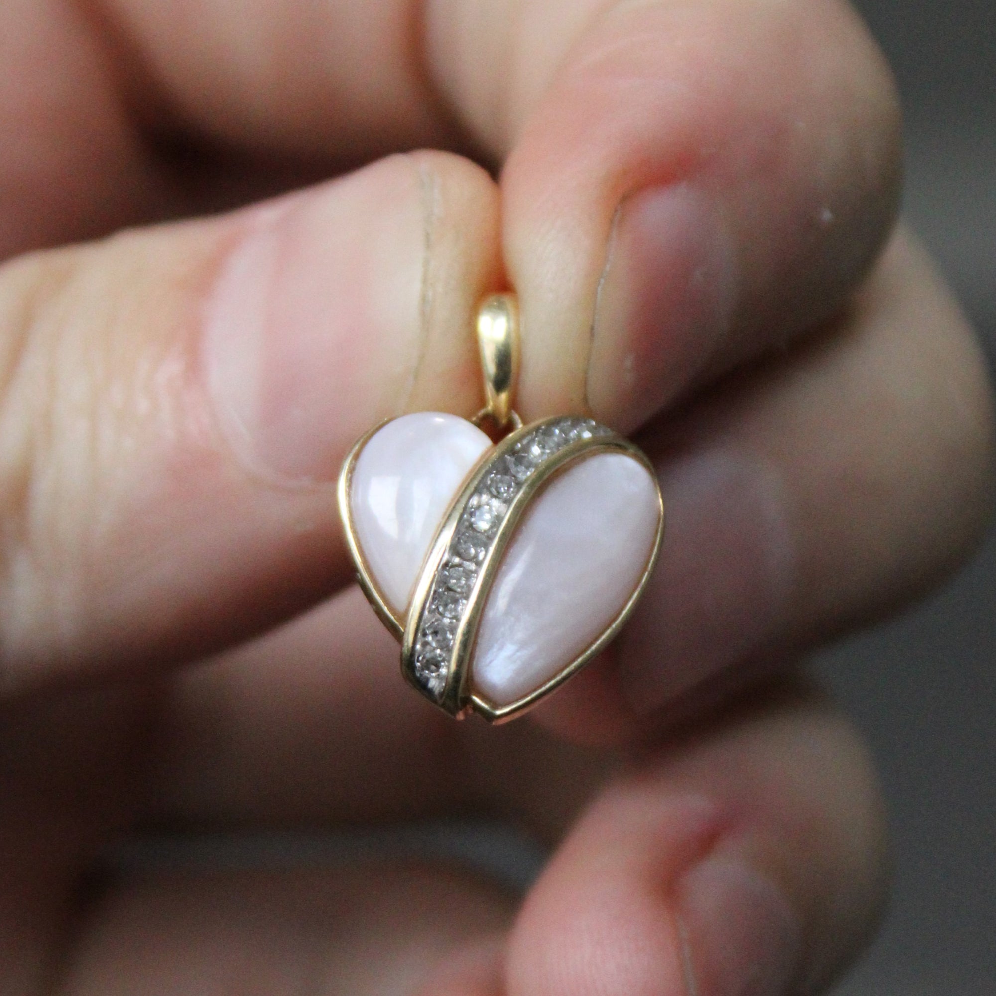 Moonstone & Diamond Heart Pendant | 2.80ctw, 0.07ctw |