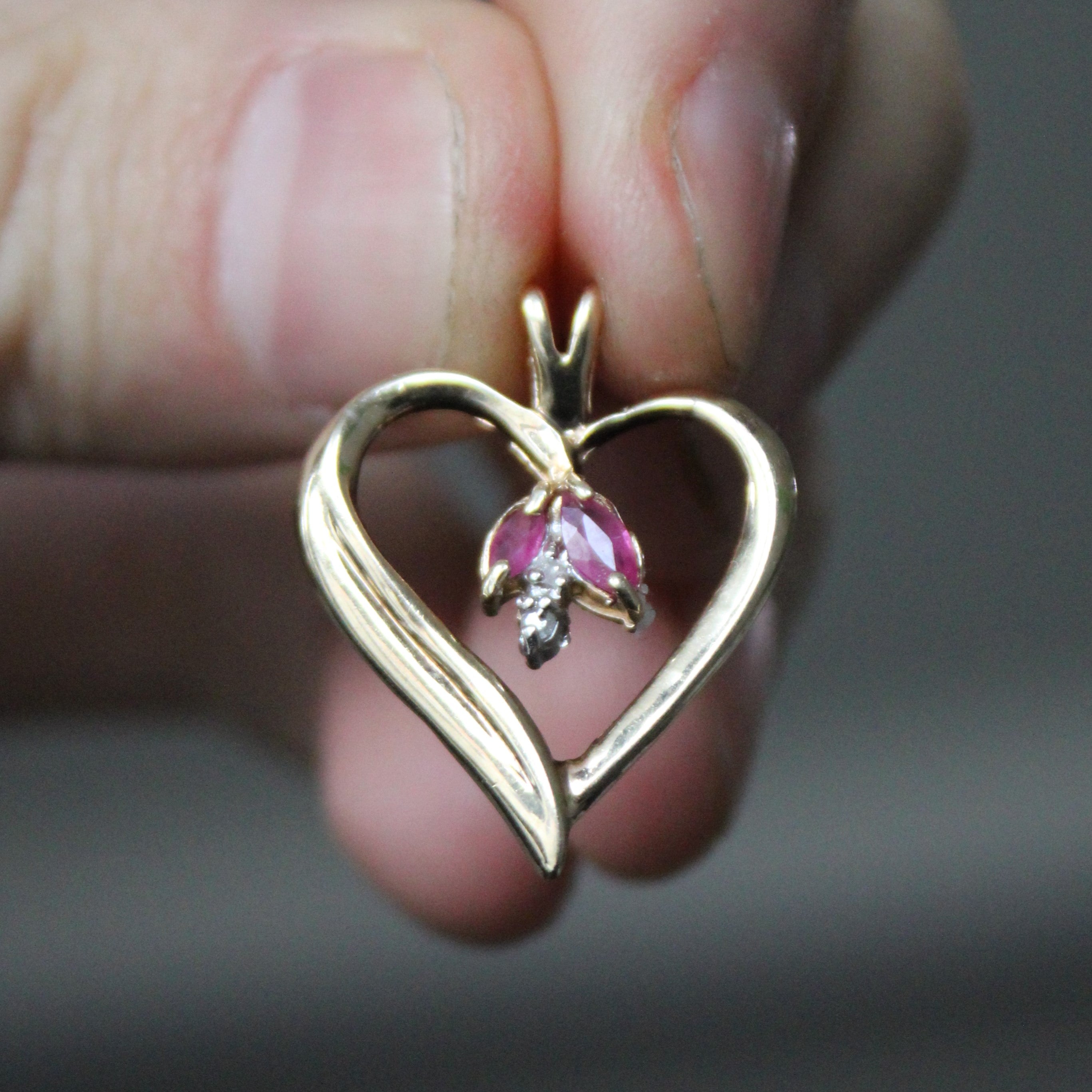Ruby & Diamond Heart Pendant | 0.10ctw, 0.01ctw |