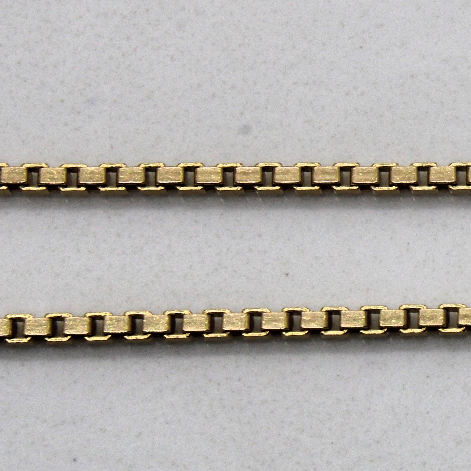 10k Yellow Gold Box Chain | 16