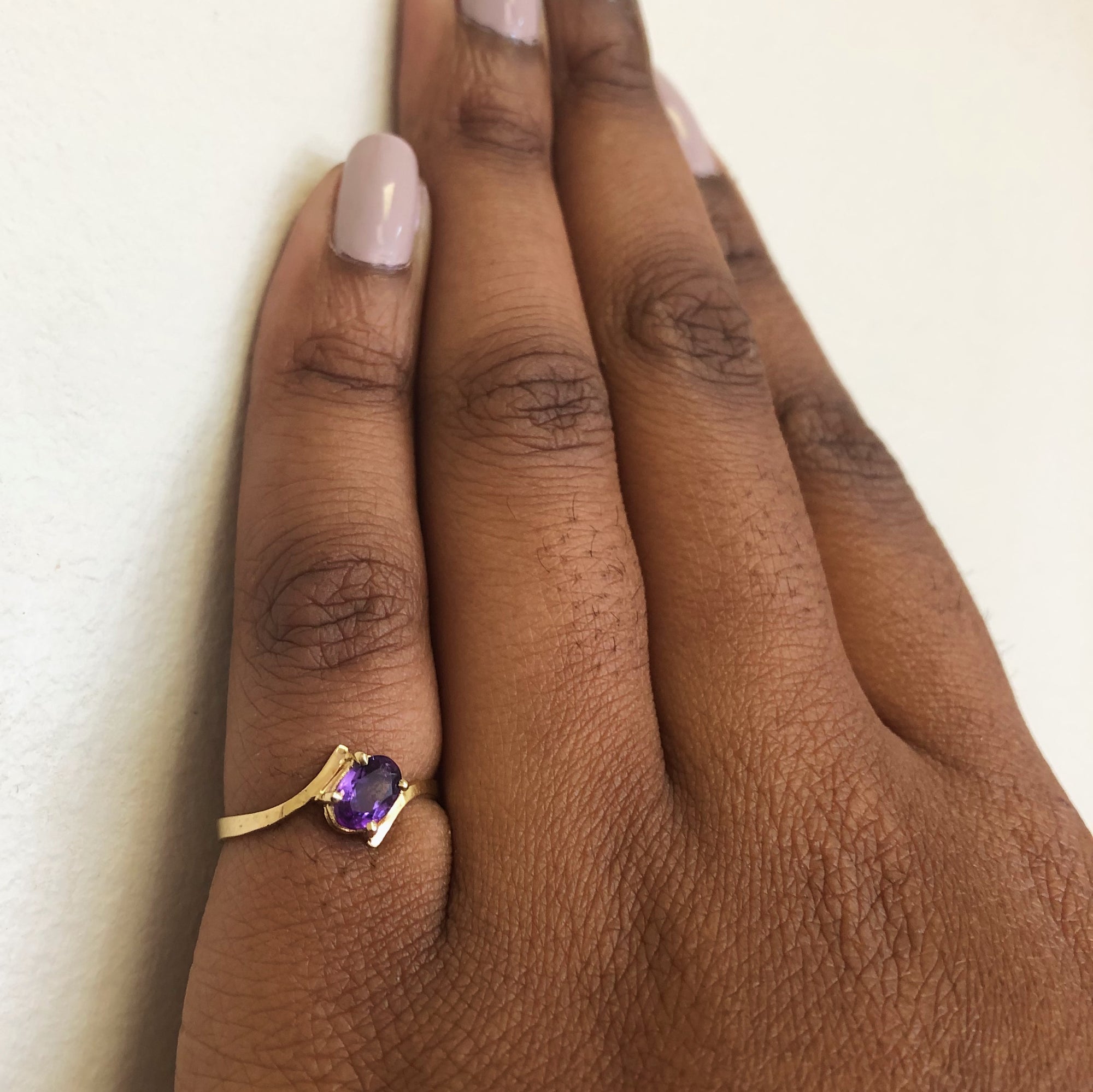 Bypass Oval Amethyst Ring | 0.50ct | SZ 6.5 |
