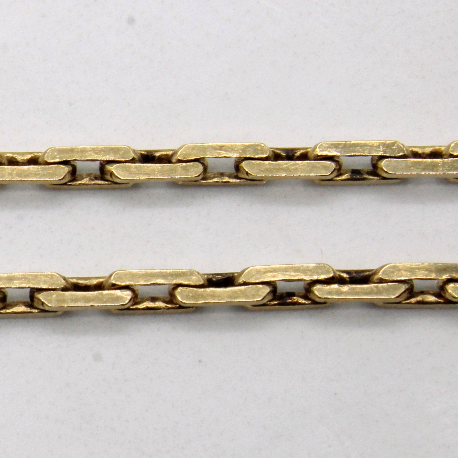 10k Yellow Gold Elongated Box Chain | 19" |