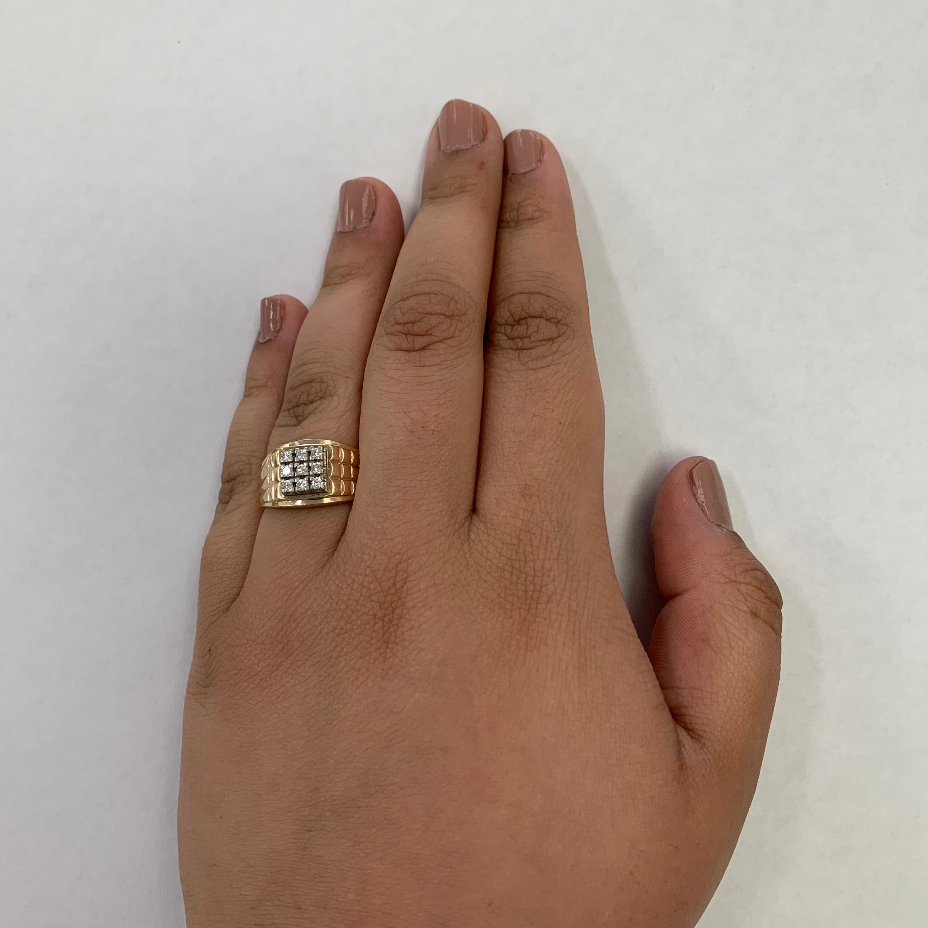 Cluster Set Diamond Grid Ring | 0.25ctw | SZ 9.25 |