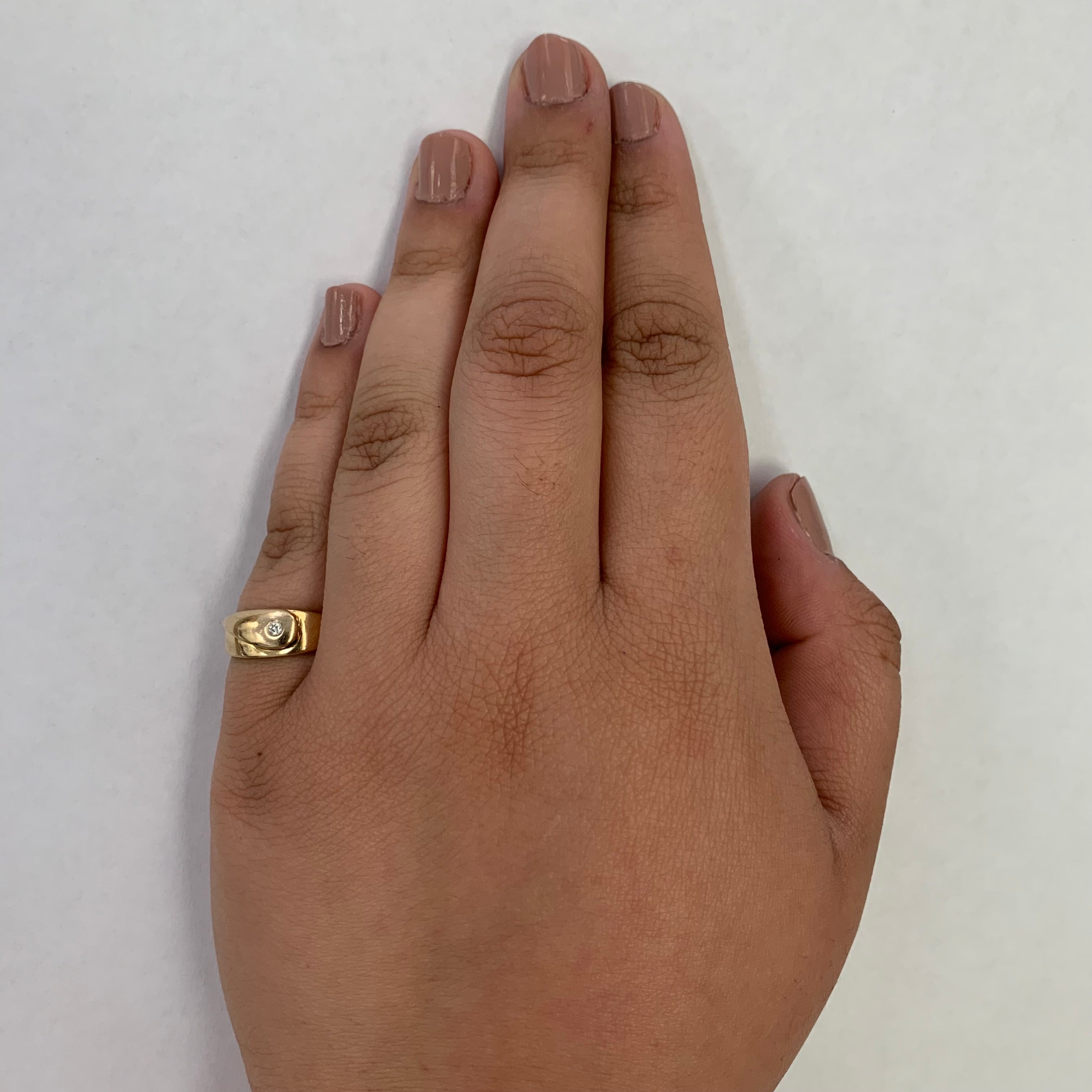 Flush Set Diamond Ring | 0.03ct | SZ 6.75 |